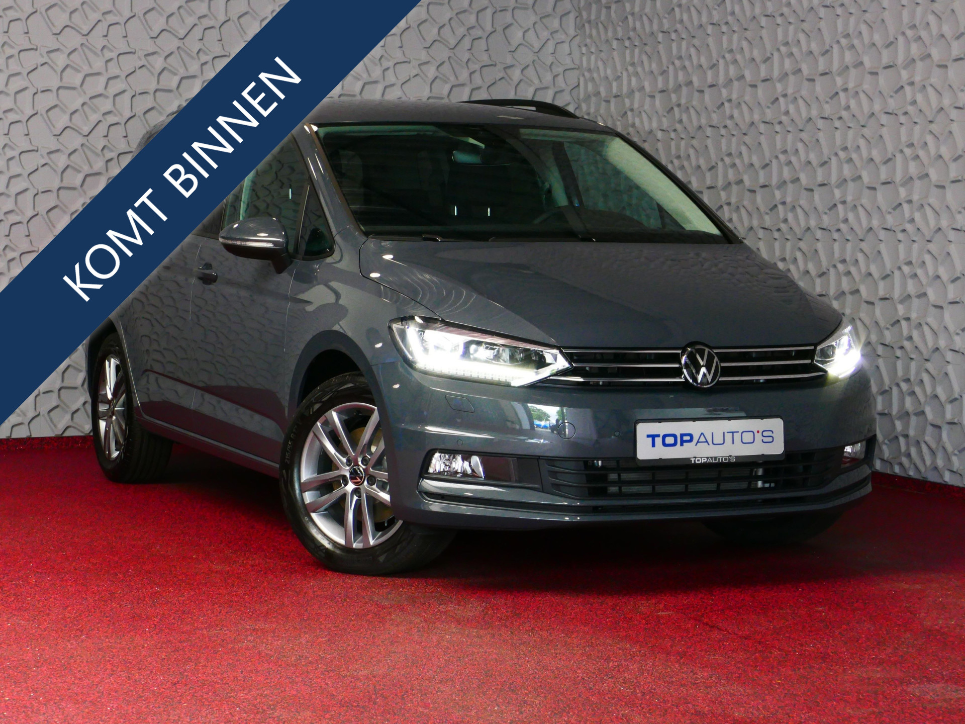 Volkswagen Touran 1.5 TSI 150PK 7P CARPLAY NAVI CAMERA LED ELEK.KLEP VIR.COCKPIT DODE.HOEK DET. STOELVERW KEYLESS 7P 7PERS 11/2024 "Volkswagen rijden begint bij Topautos.nl – 75 topmodellen direct op voorraad!"