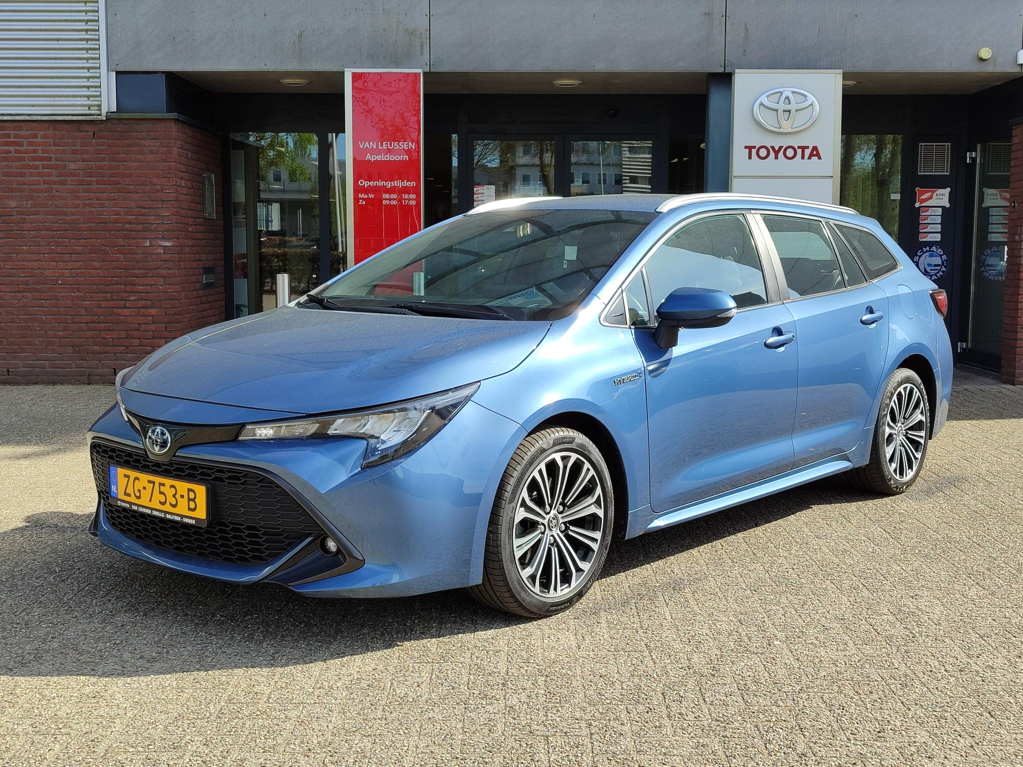 Toyota Corolla Touring Sports 2.0 Hybrid FIRST EDITION NAVI 17'' LM-VELGEN APPLE/ANDROID AD-CRUISE CLIMA CAMERA BLUETOOTH NL-AUTO