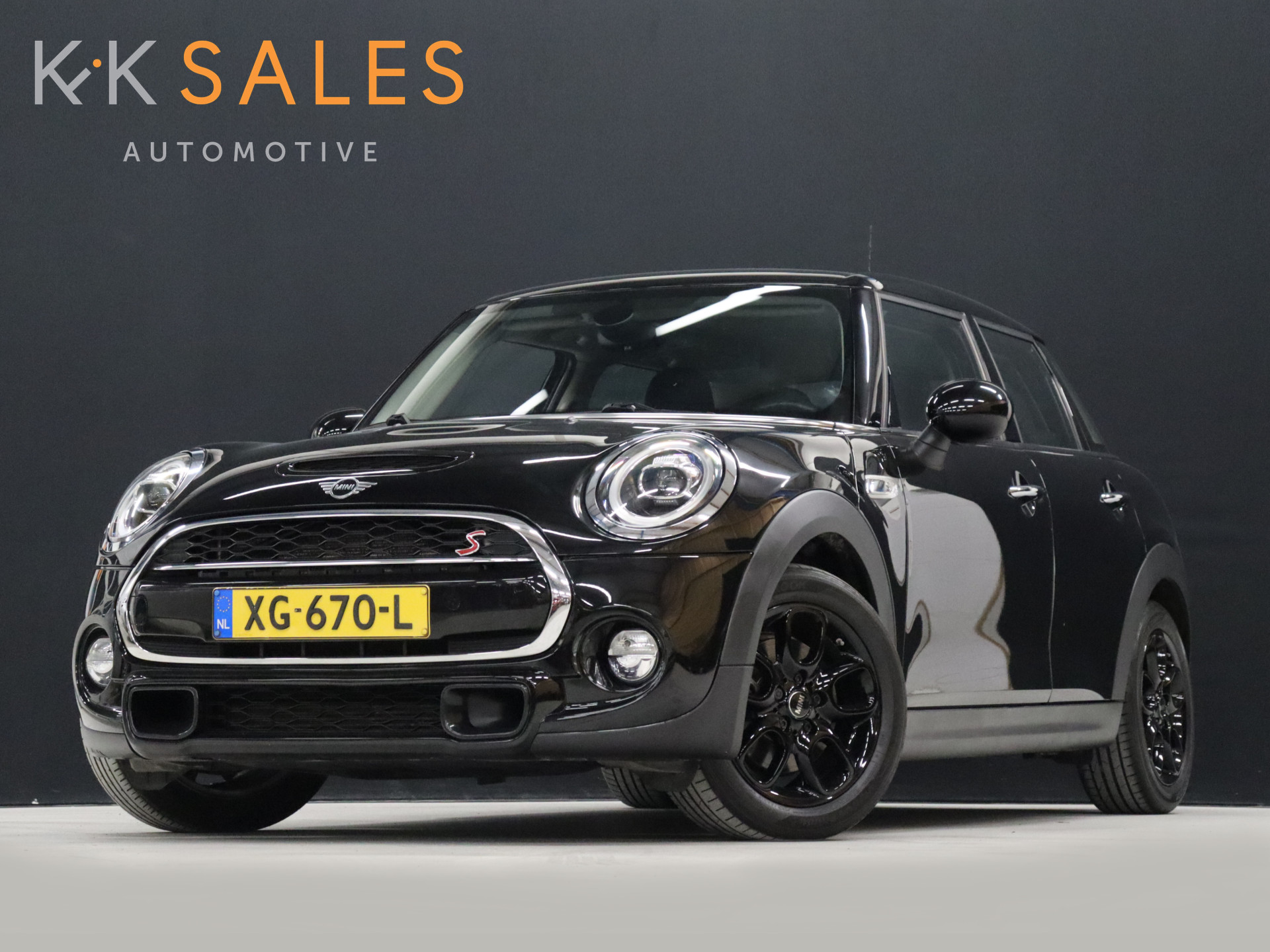 MINI Cooper S Mini 2.0 [STOELVERWARMING, SPORTSTOELEN, ALARM KLASSE 3, UNION JACK ACHTERLICHT, KEYLESS, CRUISE CONTROL, PARKEERSENSOREN, NIEUWSTAAT]