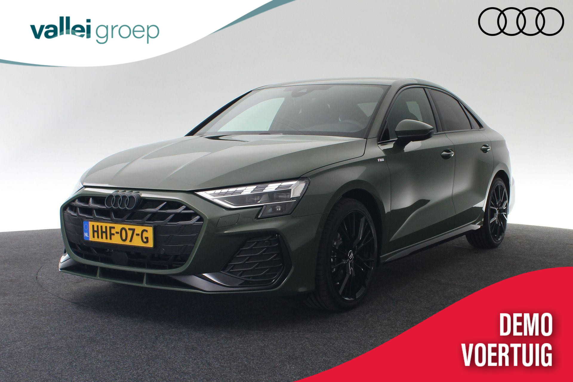 Audi A3 Limousine S Edition 30 TFSI 116 pk | Optiekpakket zwart plus | Privacy Glas | Apple Carplay / Android Auto