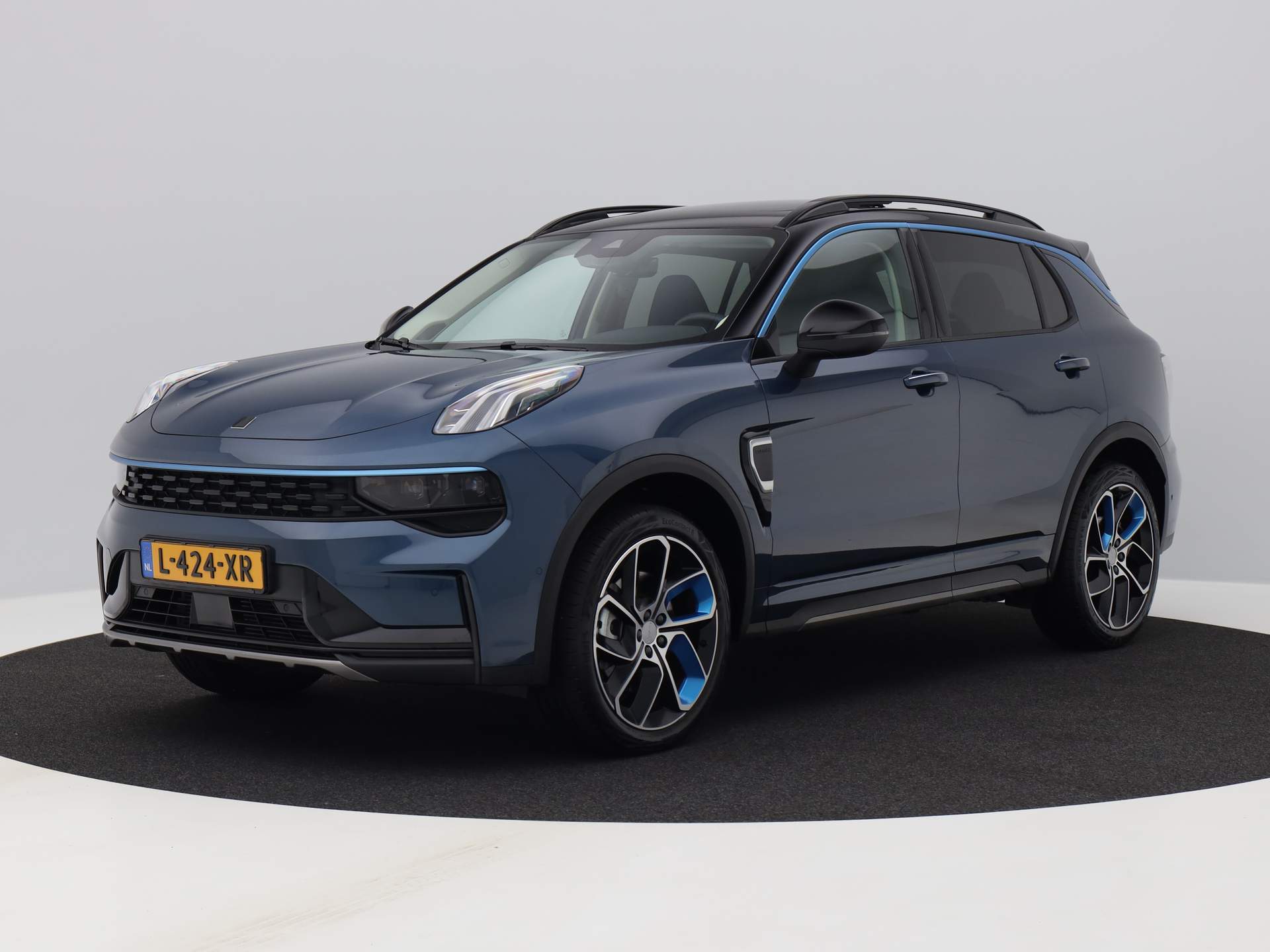 Lynk&Co 01 1.5 261 PK Plug-in Hybrid | PANO | ACC | KEYLESS | APPLE CARPLAY