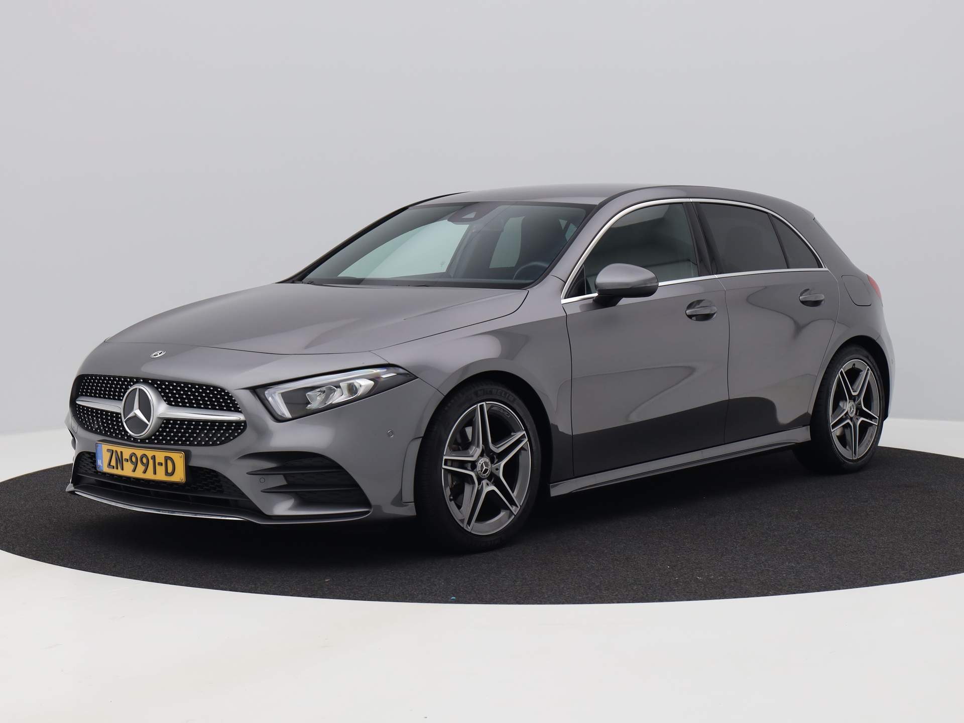 Mercedes-Benz A-Klasse 180 Automaat Business Solution AMG