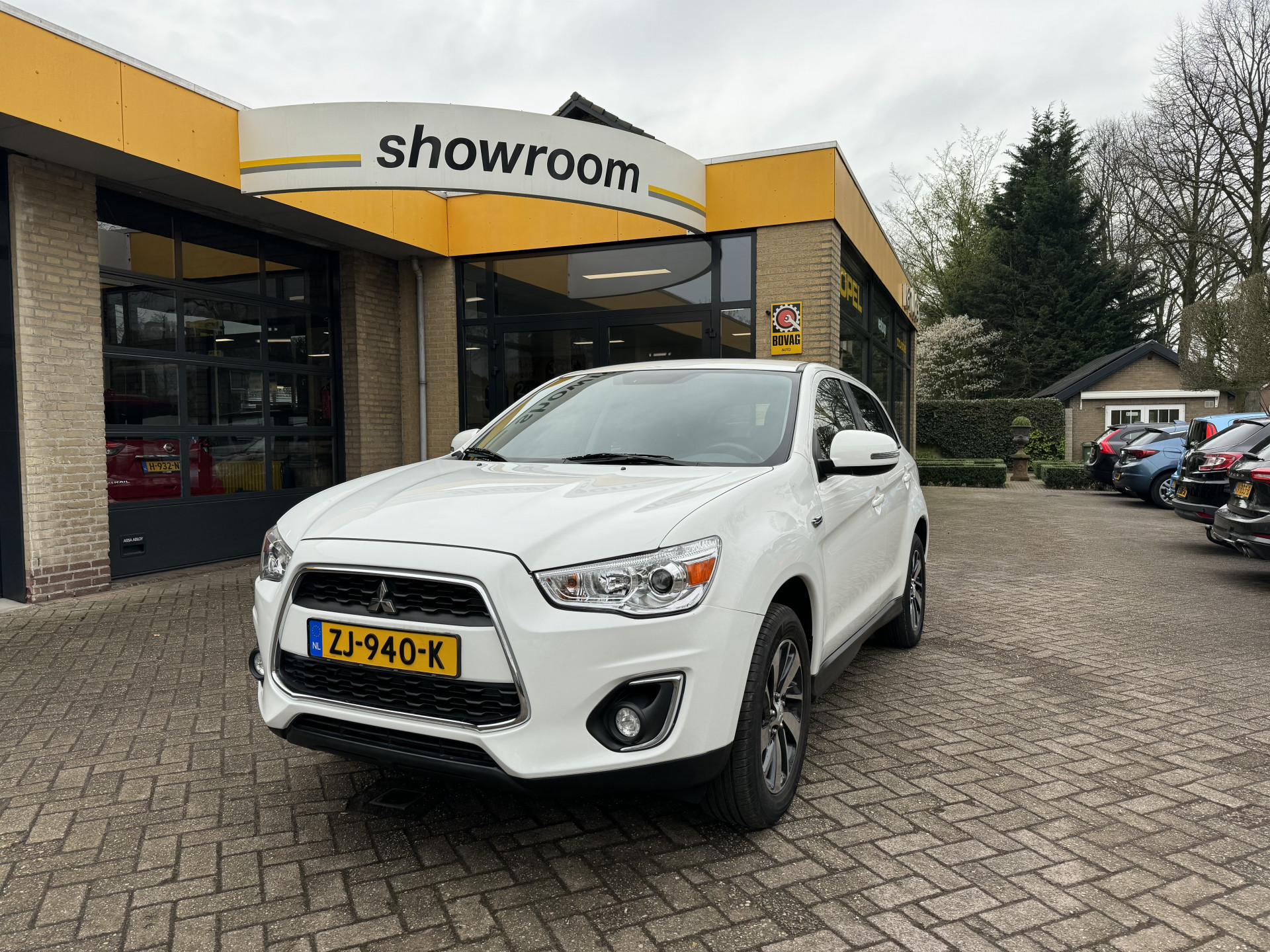Mitsubishi ASX 1.6 Cleartec Invite+ Climate Control Navi Camera