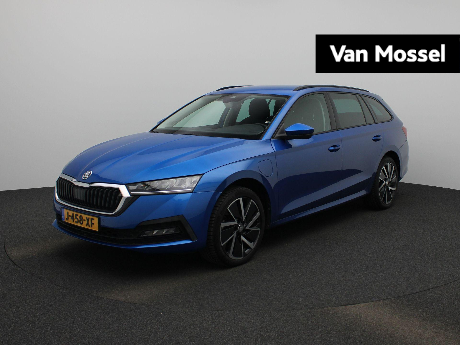 Škoda Octavia Combi 1.4 TSI iV PHEV Business Edition 204 PK | Automaat | LED Koplampen | Navigatie | Climate Control | Adaptive Cruise Control | Apple Carplay/Android Auto |  Stoelverwarming | Privacy Glass | Parkeersensoren | Lichtmetalen velgen |