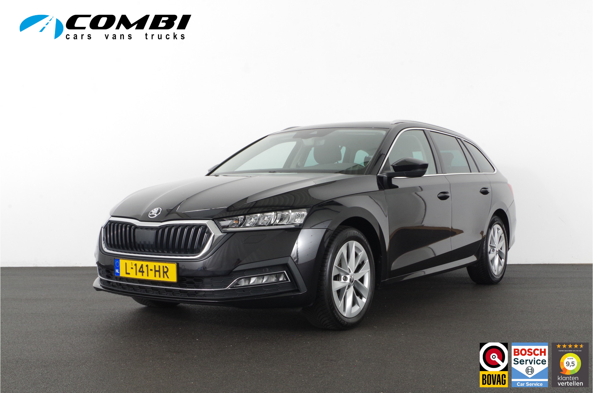 Škoda Octavia Combi 1.0 e-TSI Ambition > Camera/Trekhaak/Black Magic/sfeerverlichting/All season banden...