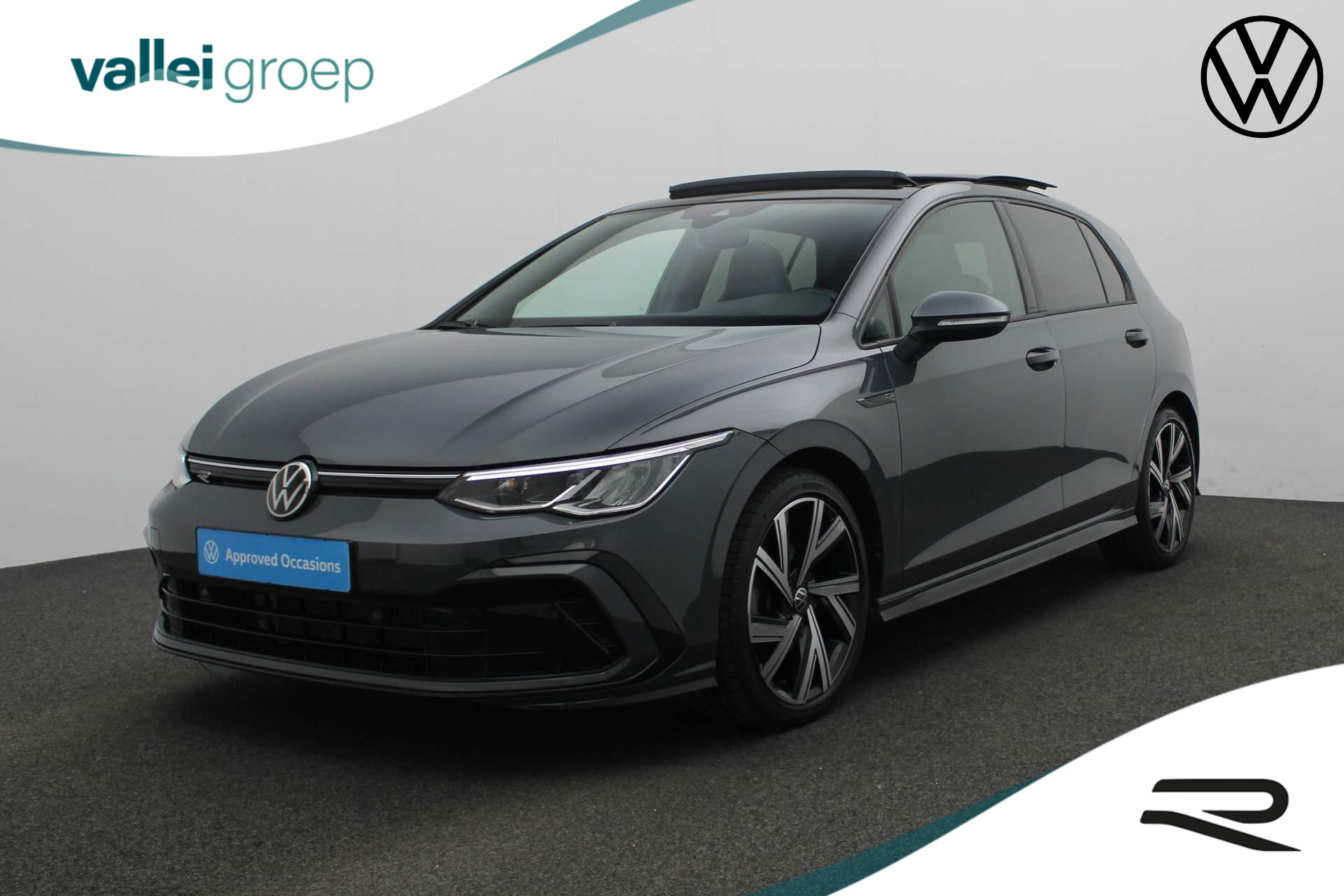 Volkswagen Golf 1.5 eTSI 150PK DSG R-Line Business | Pano | Stuur-/stoelverwarming | Navi | Parkeersensoren voor/achter | Sportonderstel | ACC | Keyless