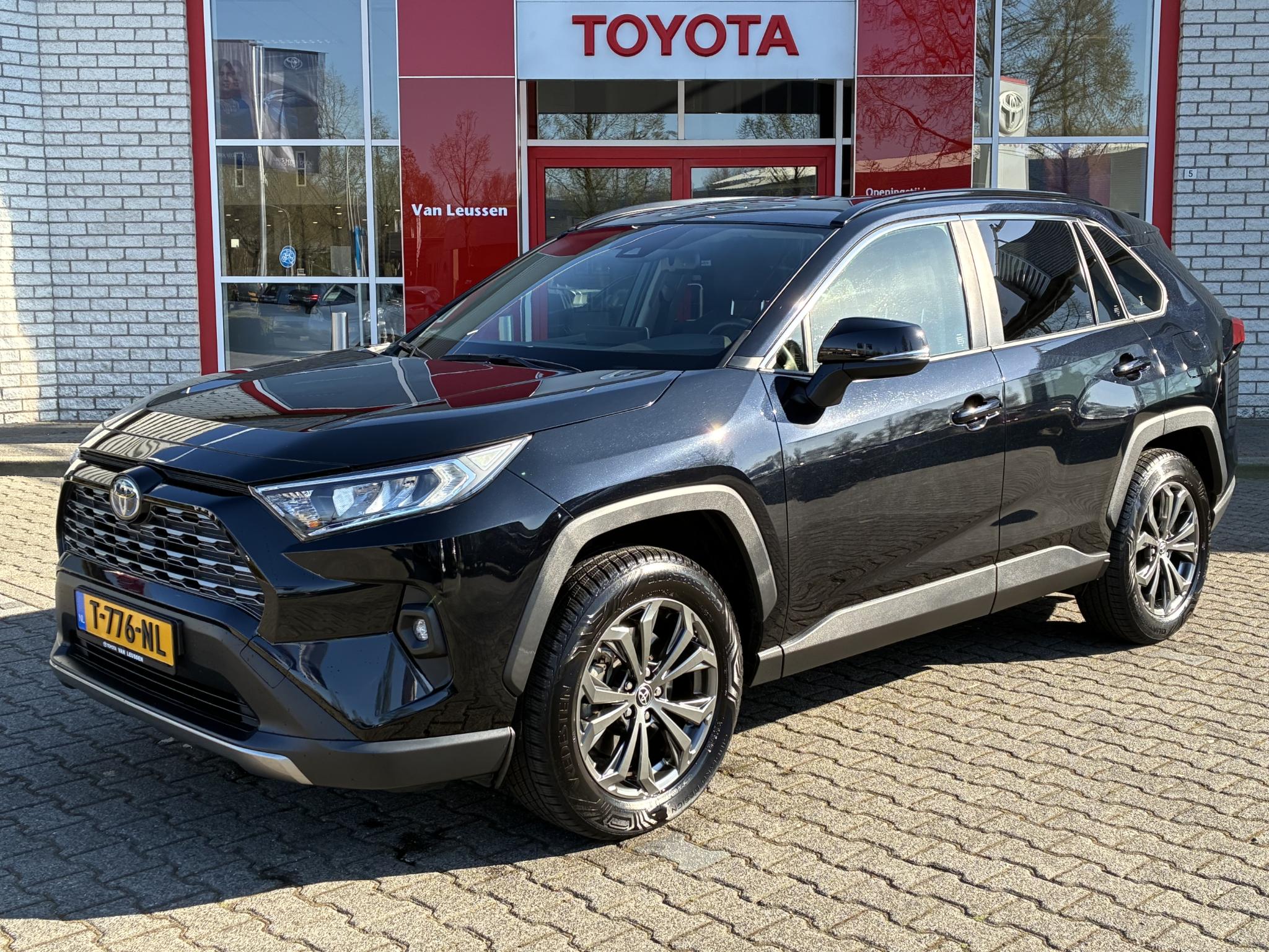 Toyota RAV4 2.5 HYBRID AWD DYNAMIC TREKHAAK 1650KG-TREKGEW ALL-SEASONS STOELVERW PARK-SENSOREN APPLE/ANDROID