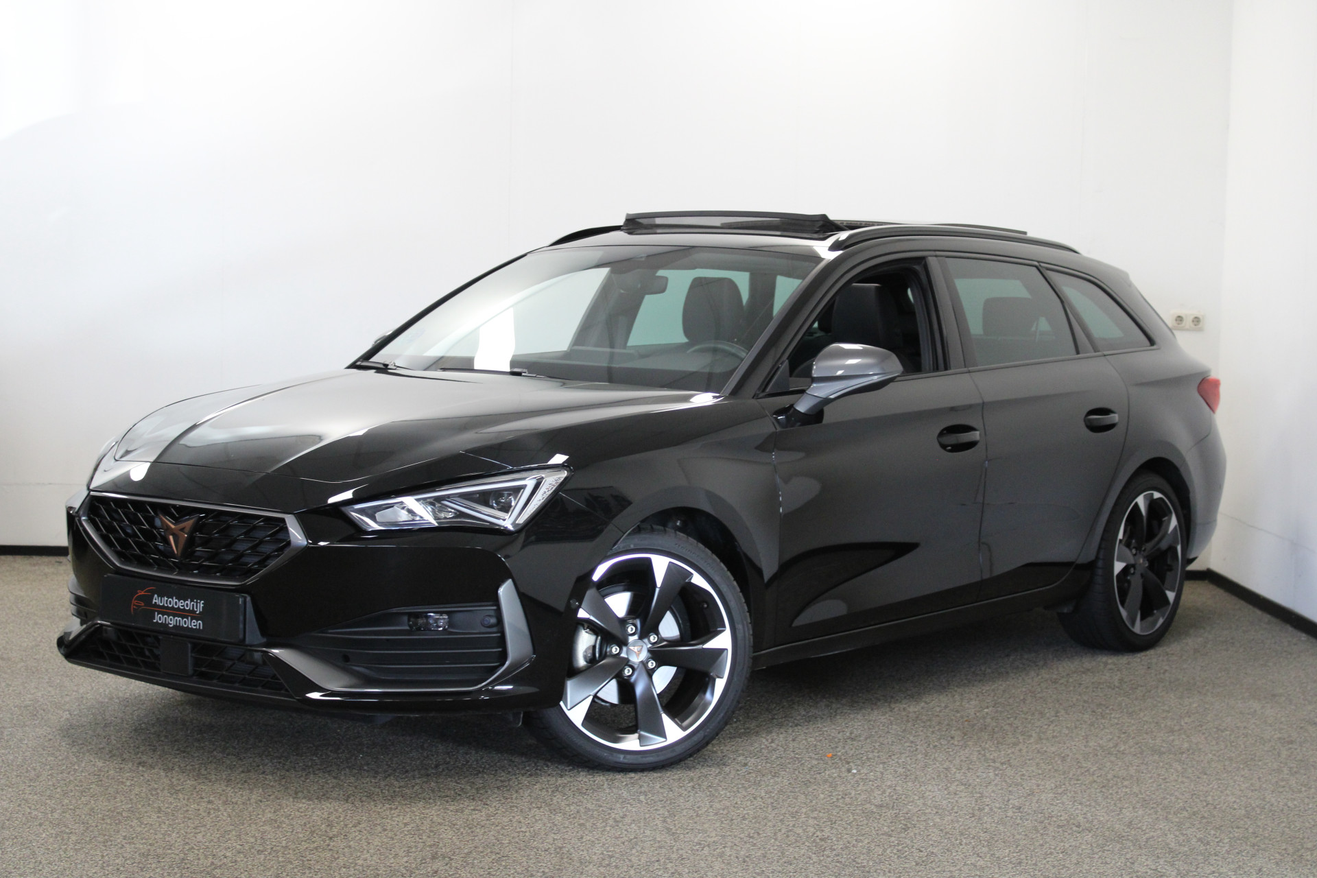 CUPRA Leon Sportstourer 1.5 eTSI Business Edition Plus