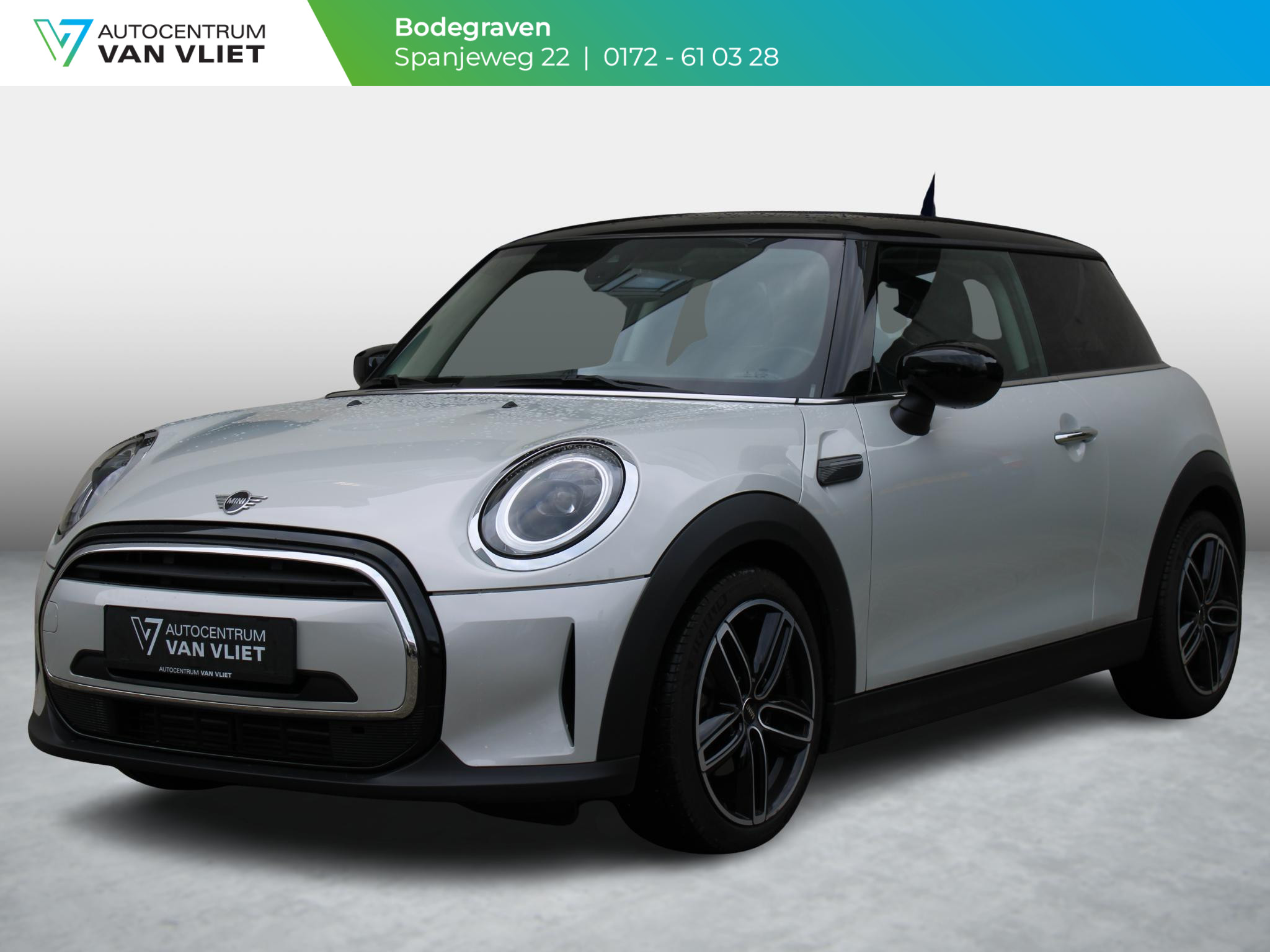 MINI Cooper Mini 1.5 Business Edition | PANORAMA DAK | NAVIGATIE |