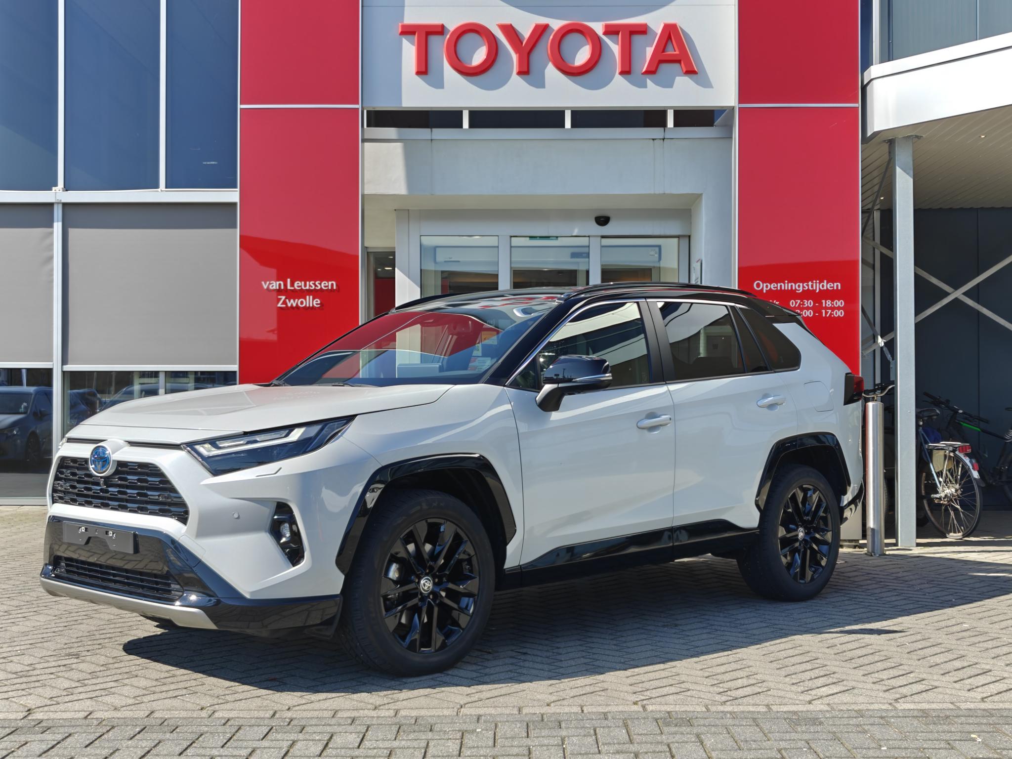 Toyota RAV4 2.5 HYBRID STYLE BI-TONE STOEL/STUURVERW JBL-AUDIO LEDER BLIND-SPOT 360°CAMERA PARK-SENSOREN KEYLESS