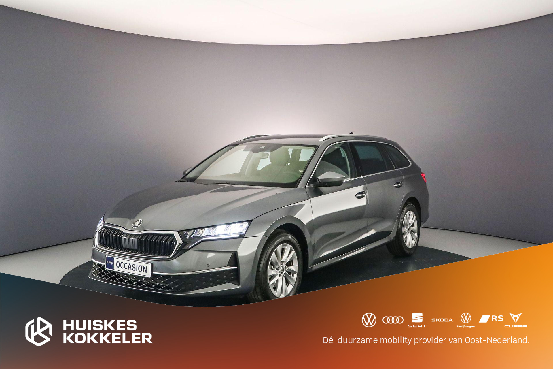 Škoda Octavia Combi Business Edition 1.5 eTSI 115pk DSG Automaat Adaptive cruise control, Achteruitrijcamera, Elektrische achterklep, Navigatie, Parkeersensoren, LED verlichting