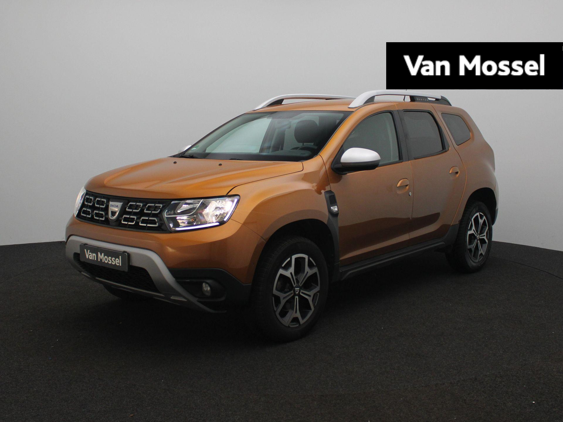 Dacia Duster TCe 130 Prestige | Climate Control | Navigatie | Lichtmetalen velgen | Sensoren achter met achteruitrijcamera | Dacia handsfree card voor het openen sluiten en starten | Metaalkleur |