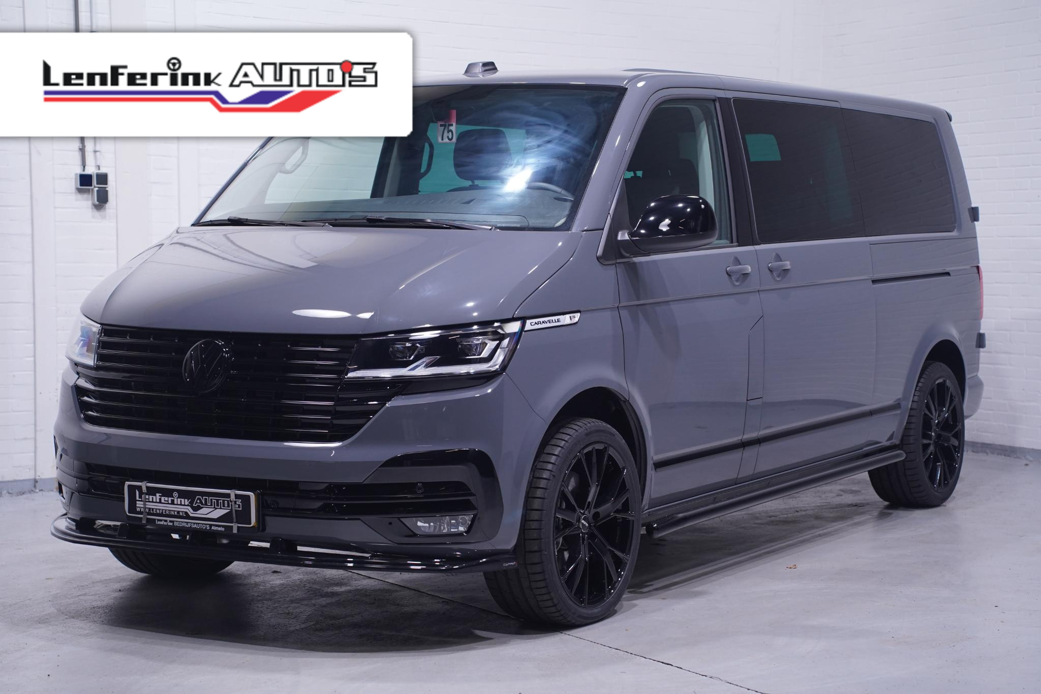Volkswagen Transporter 2.0 TDI 204 pk Dubbel Cabine 2x Elek. Schuifdeur 20" LMV, Lederen Interieur, LED Koplampen, PDC V+A, 5-Zits