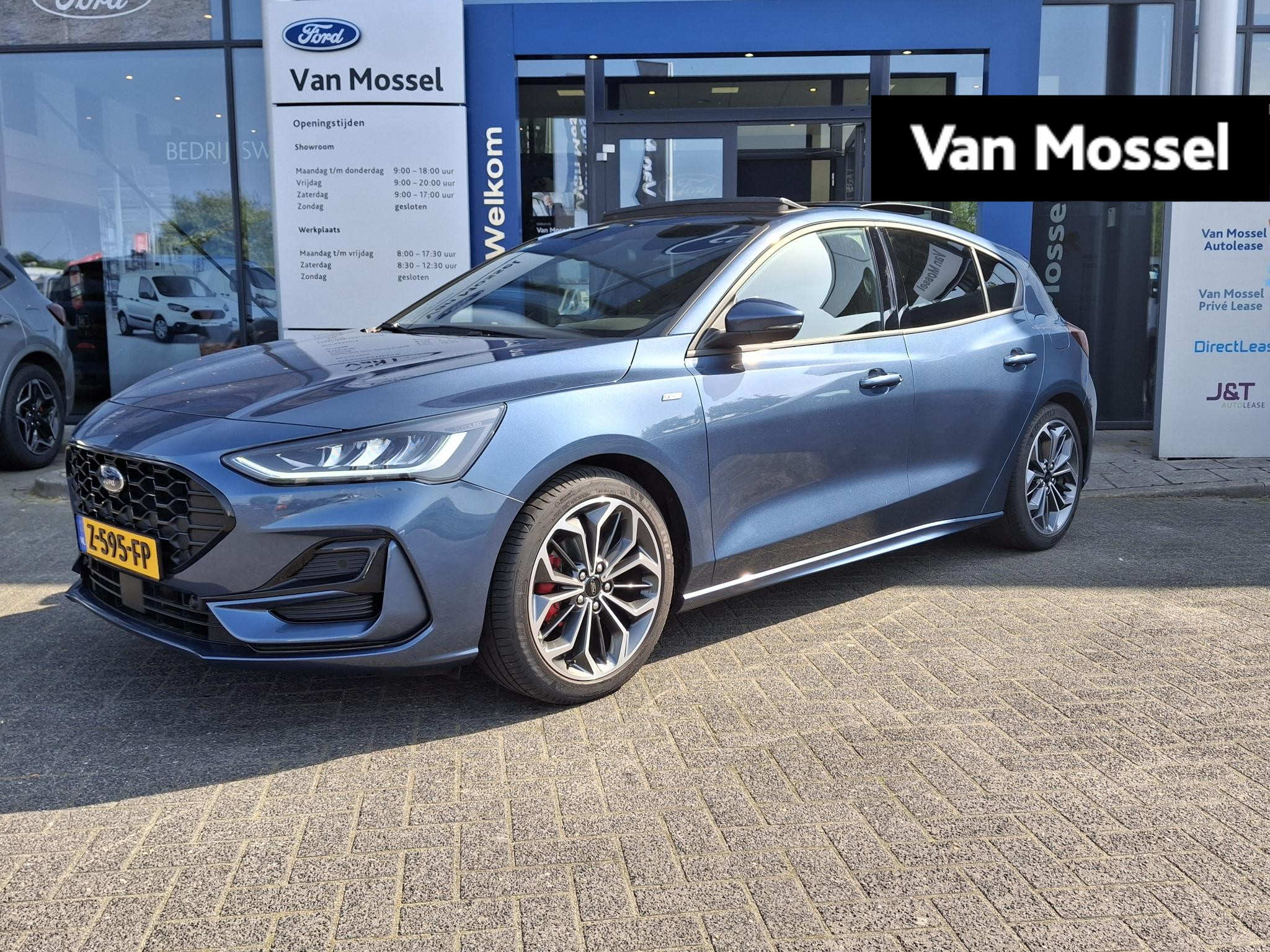 Ford Focus 1.0 EcoBoost Hybrid ST Line X | Pano | Winter Pack | Camera| Carplay/Android Auto |