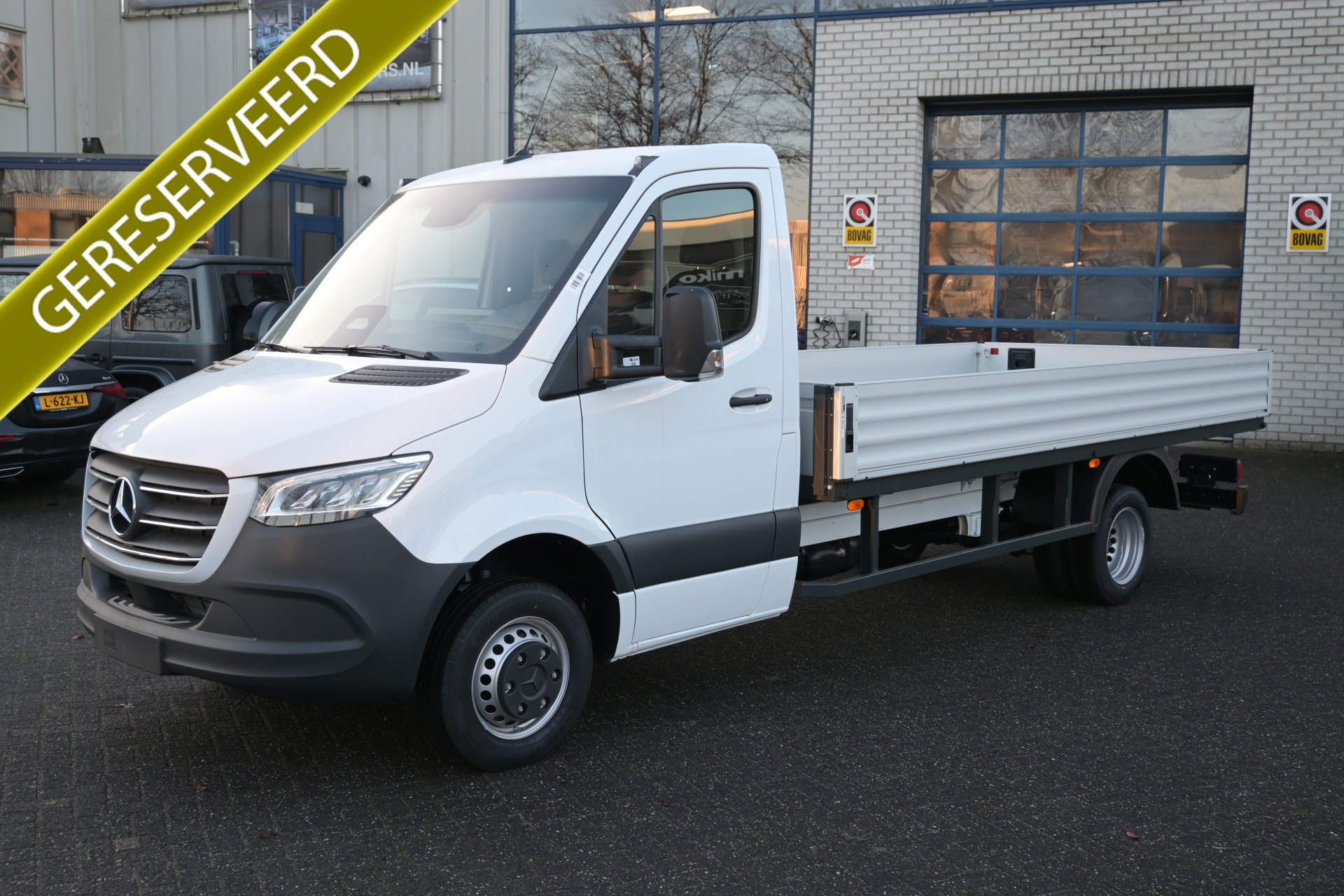 Mercedes-Benz Sprinter 517 CDI L3 Pro BPM vrij Open laadbak 3500 kg Trekhaak, MBUX 10.25, LED koplampen, Geveerde stoel, Etc.