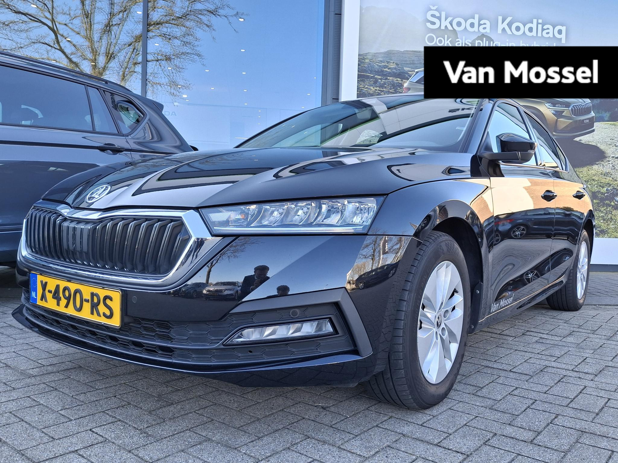Škoda Octavia 1.0 e-TSI Ambition Parkeersensoren | Verwarmbare voorstoelen | Automaat |