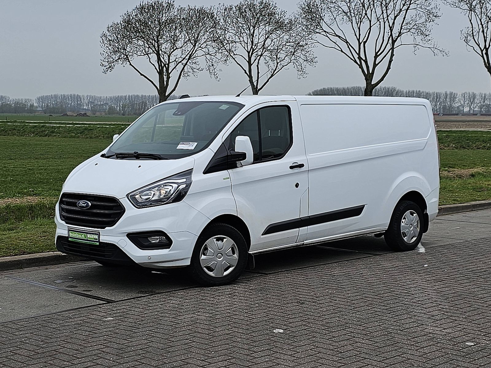 Ford Transit Custom 300 2.0 TDCI L2H1 Navi Euro6 Airco Euo6 3-Zits Oh-Historie 1e Eigenaar!