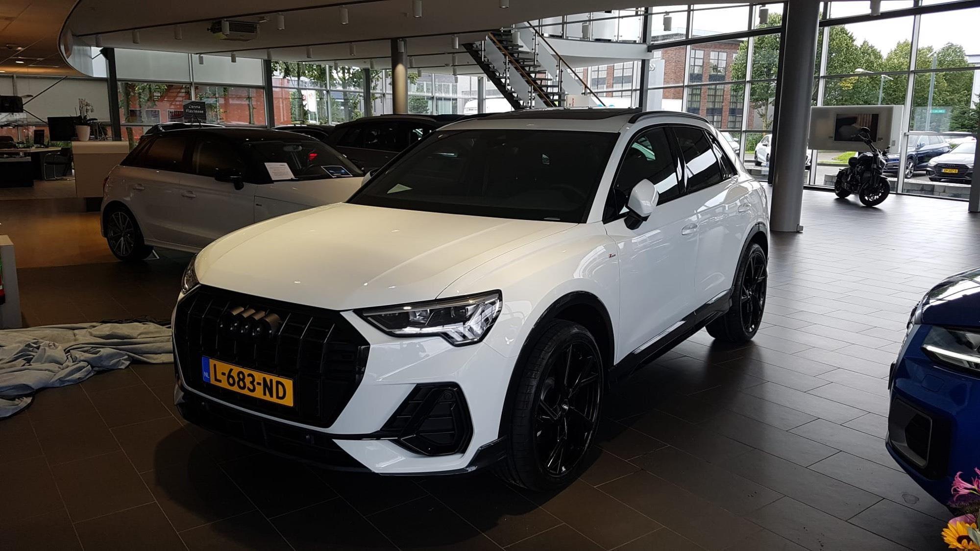 Audi Q3 40 TFSI quattro S edition