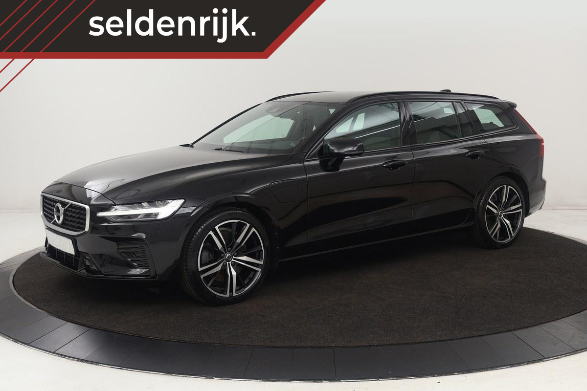 Volvo V60 2.0 T8 Recharge AWD R Design | Stoelverwarming | Harman/Kardon | Camera | Carplay | Memory | Keyless | Half leder | Navigatie | Full LED