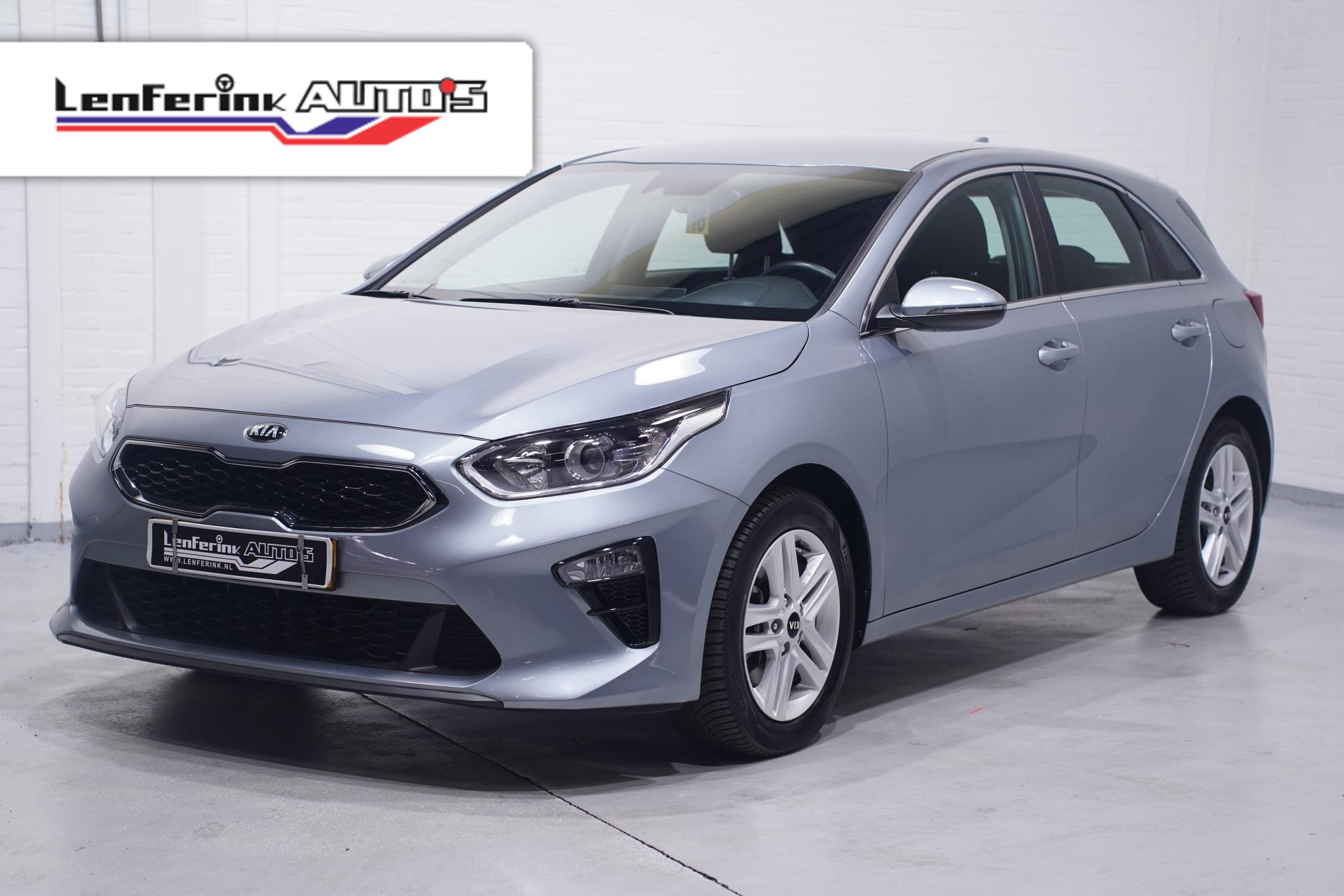 Kia Ceed 1.0 T-GDi DynamicLine Navi Camera Apple Carplay Clima 1e Eigenaar NAP