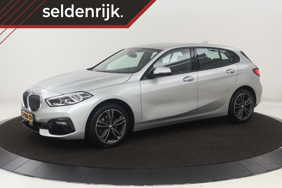 BMW 1 Serie 118i Executive Edition | Sport Line | Carplay | Full LED | Sportstoelen | Climate control | Navigatie | Parkeerhulp | Live Cockpit | Cruise control