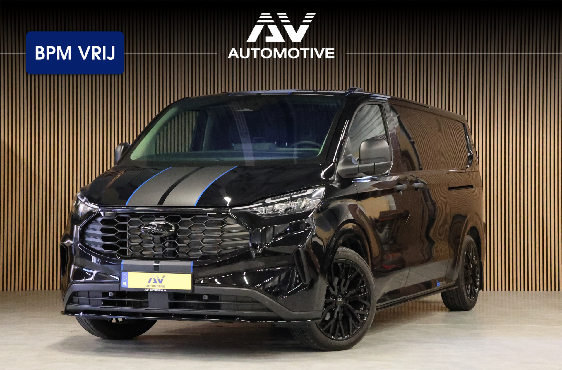 Ford Transit Custom 320 2.0 TDCI 170PK L2H1 AUT | BPM VRIJ | ACC | Blind Spot | Camera | Lane Assist | Stoelverwarming | CarPlay | L+R Schuifdeur | Navigatie | 3-Zitter | Verlengde fabrieksgarantie tot 07-2029