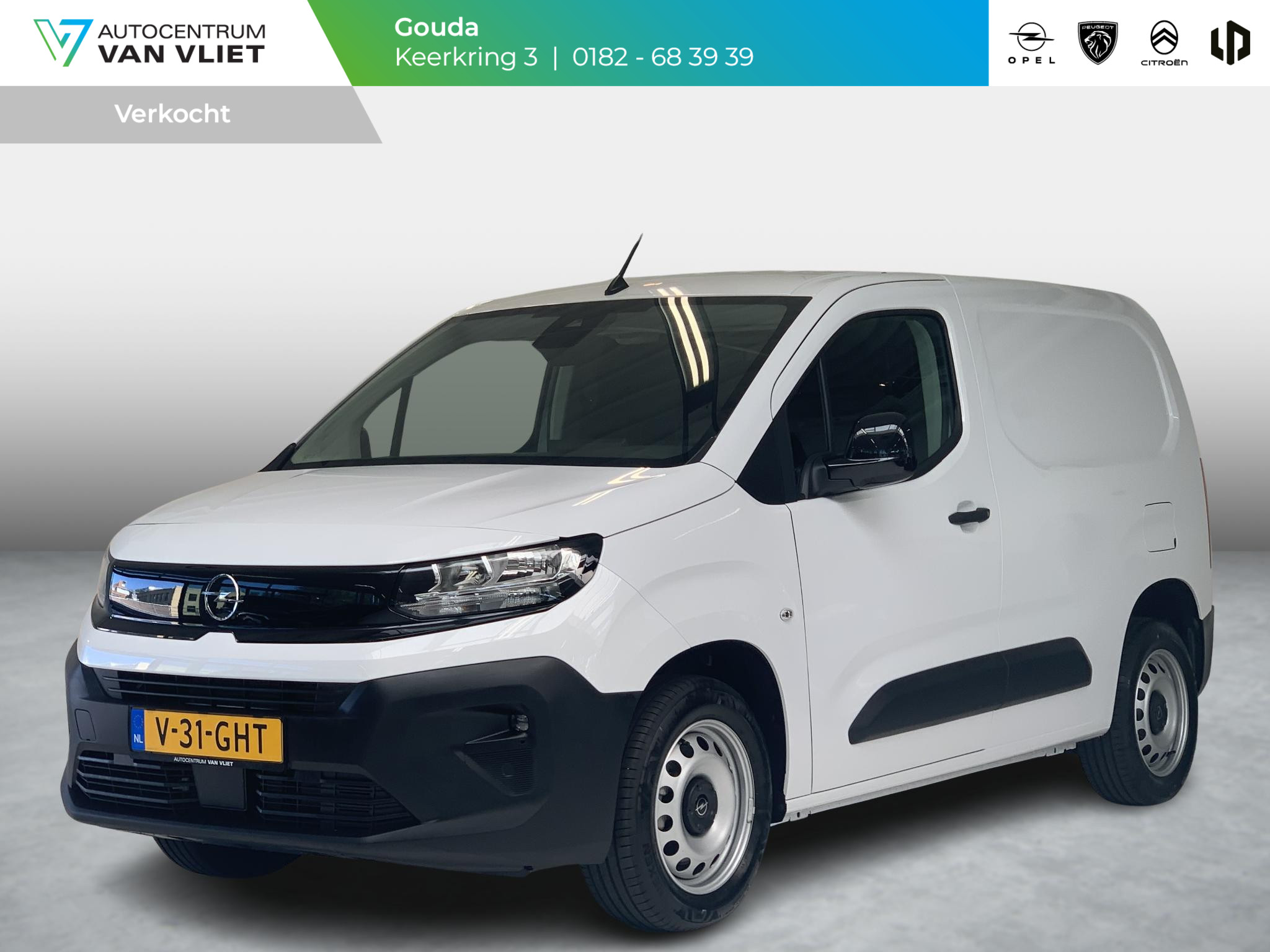 Opel Combo L1 100 Pk. 1.000kg | Apple Carplay/Android Auto | Laadruimte betimmering | Cruise Control | Parkeersensoren achter | 3 Zitplaatsen | rijklaarprijs