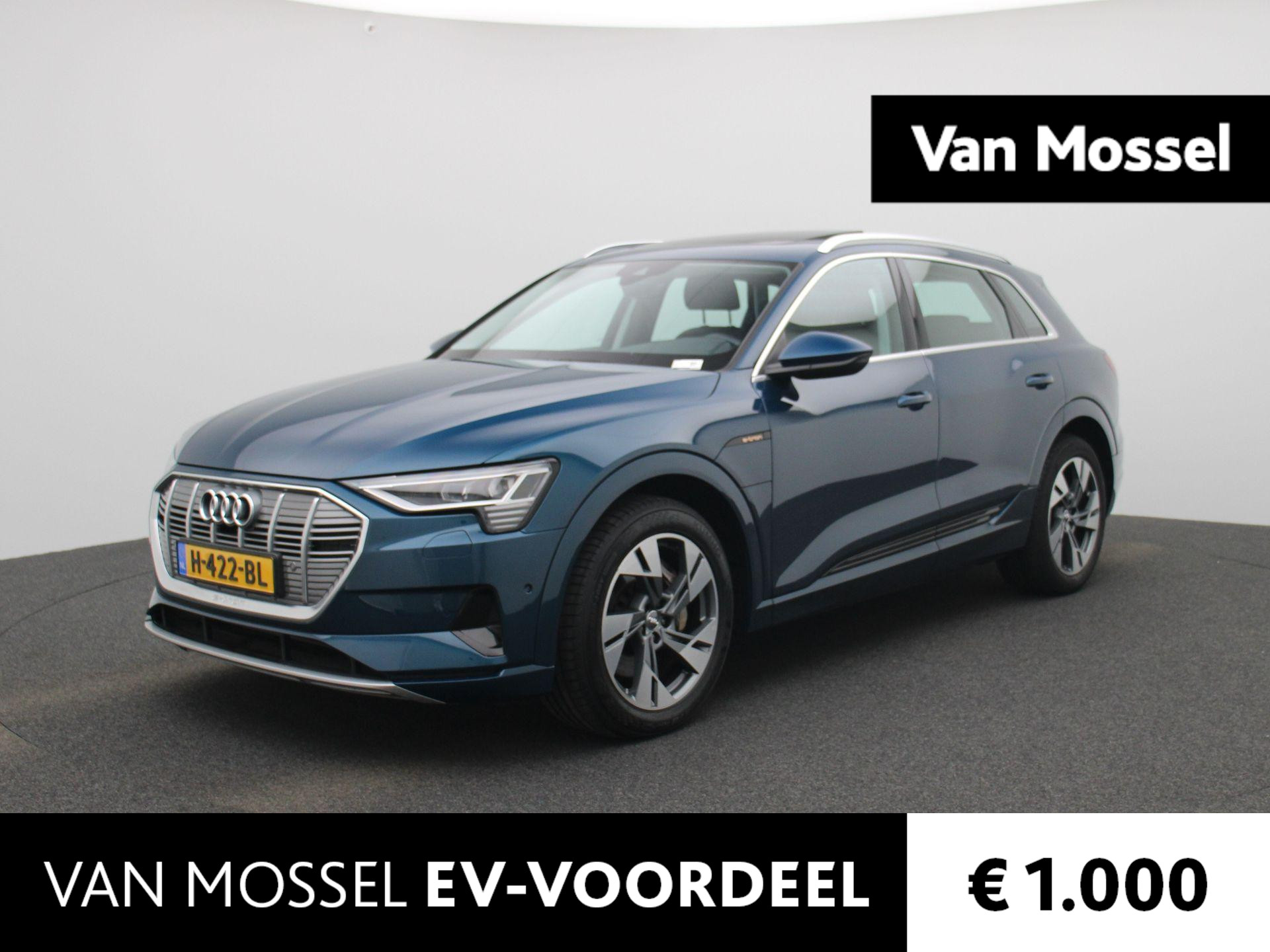 Audi e-tron e-tron 50 quattro Launch edition plus 71 kWh | LEER | SCHUIF-KANTELDAK | STOELVERWARMING | NAVIGATIE