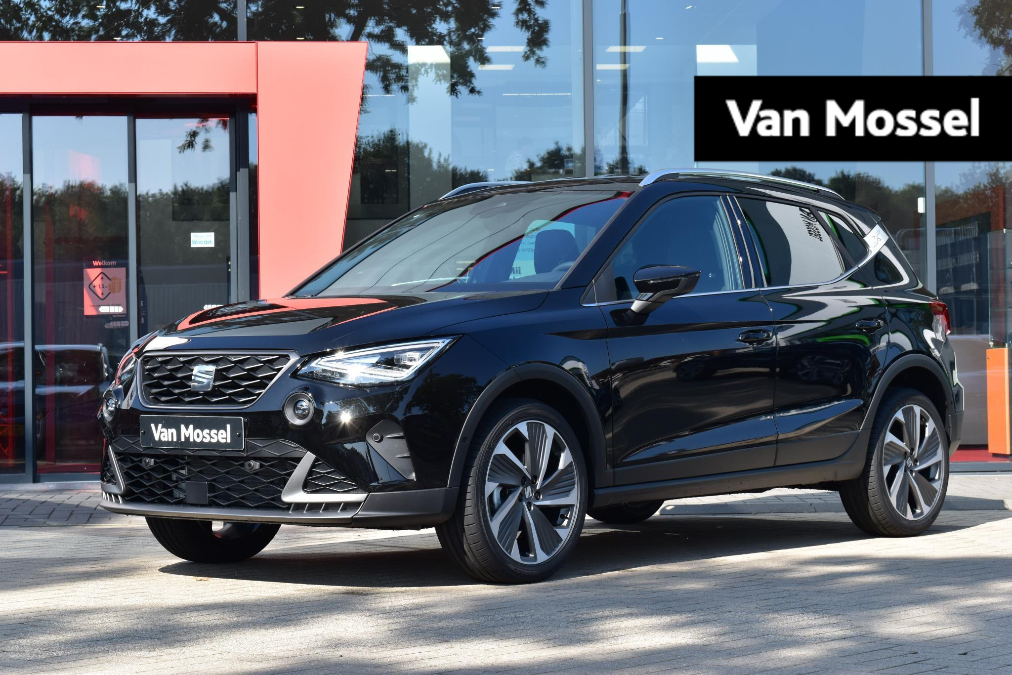 SEAT Arona 1.0 TSI FR | Demonstratievoertuig | Airco | Apple carplay / android auto | 18'' LM velgen | Cruise Control