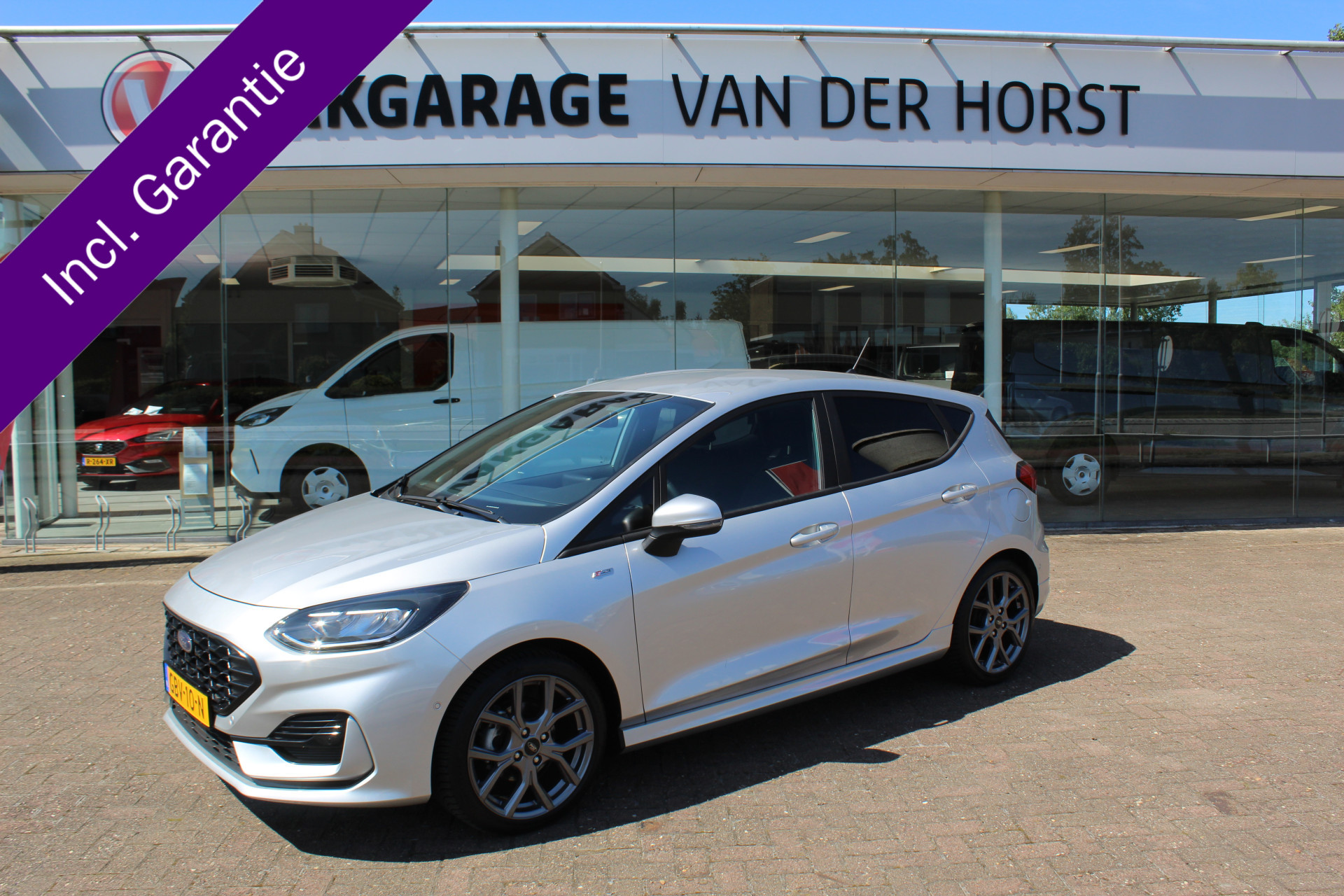 Ford Fiesta 1.0 100 pk EcoBoost ST-Line 5 deurs Winter pakket, Adap. cruise, Aut. airco, Camera, Carplay, Keyless Entry 17 Inch LMV LM velgen ,. Bluetooth