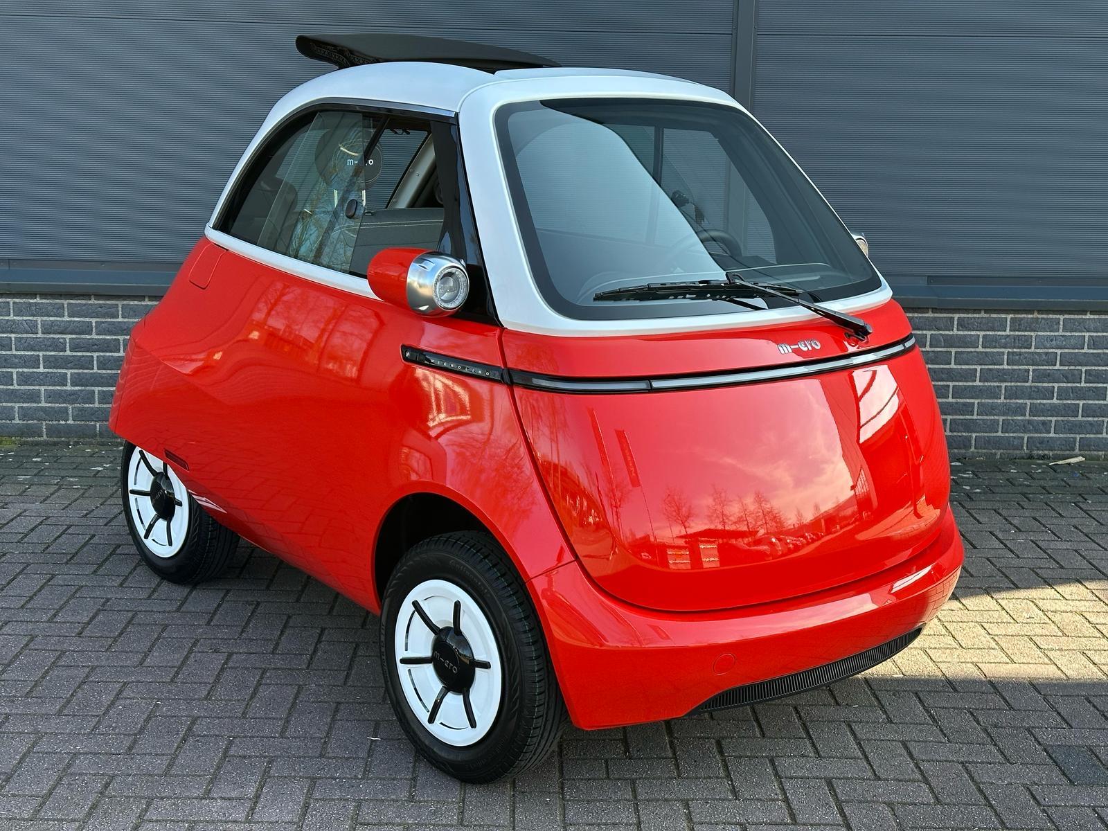 Microlino Competizione 10.5 kWh 100% ELEKTRISCH UNIEK EYECATCHER ZONNEDAK 177KM RIJBEREIK