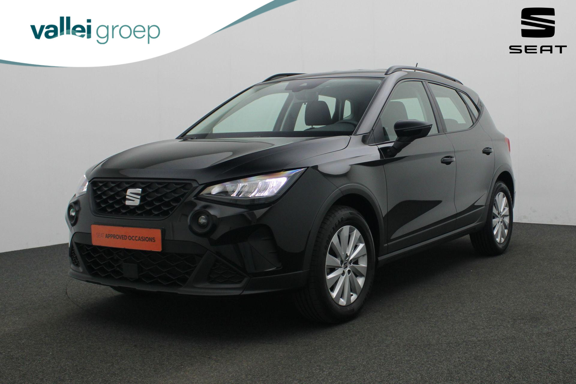 SEAT Arona 1.0 TSI 95 pk Reference | Trekhaak | Apple Carplay / Android Auto | Cruise Control