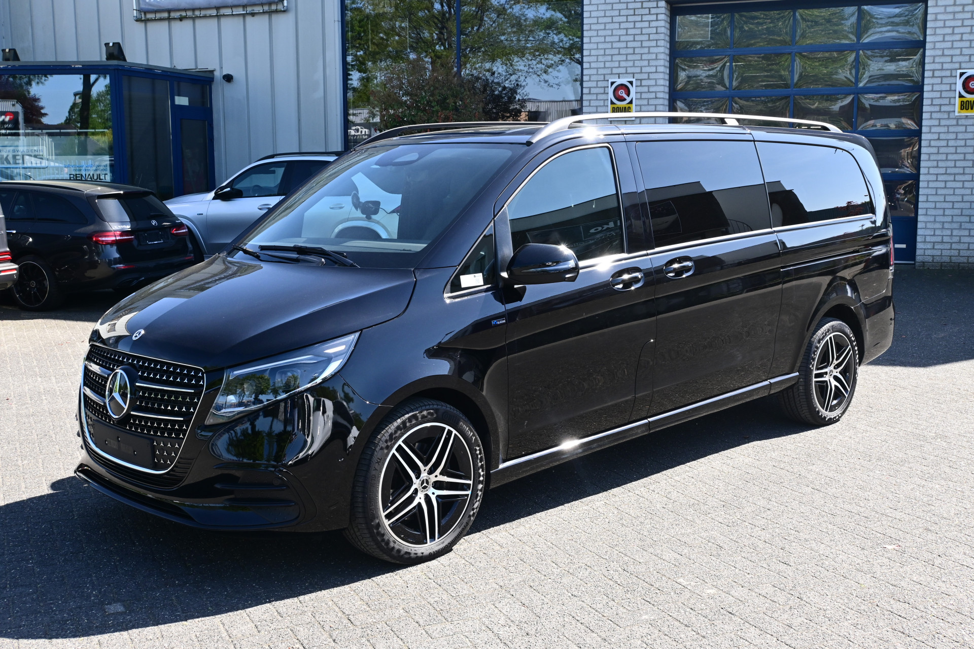 Mercedes-Benz V-Klasse 250d AMG L3 DC Avantgarde Memory stoelen, Burmester, Camera 360 graden