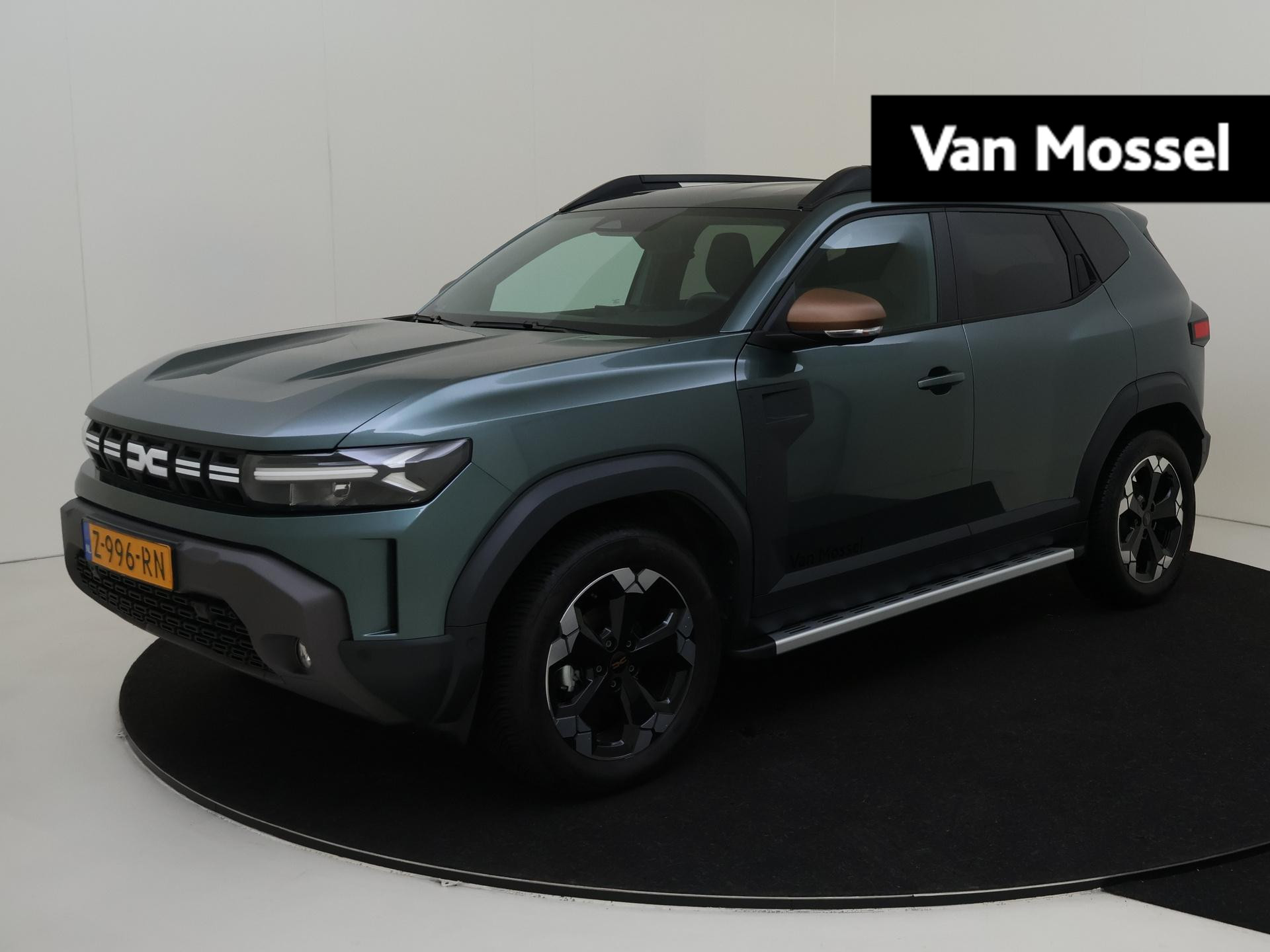 Dacia Duster 1.2 TCe 130 mild hybrid 4x4 Extreme | 4X4 | Navigatie | 360 Camera | Carplay | Parkeersensoren | Lichtmetalen velgen  18"