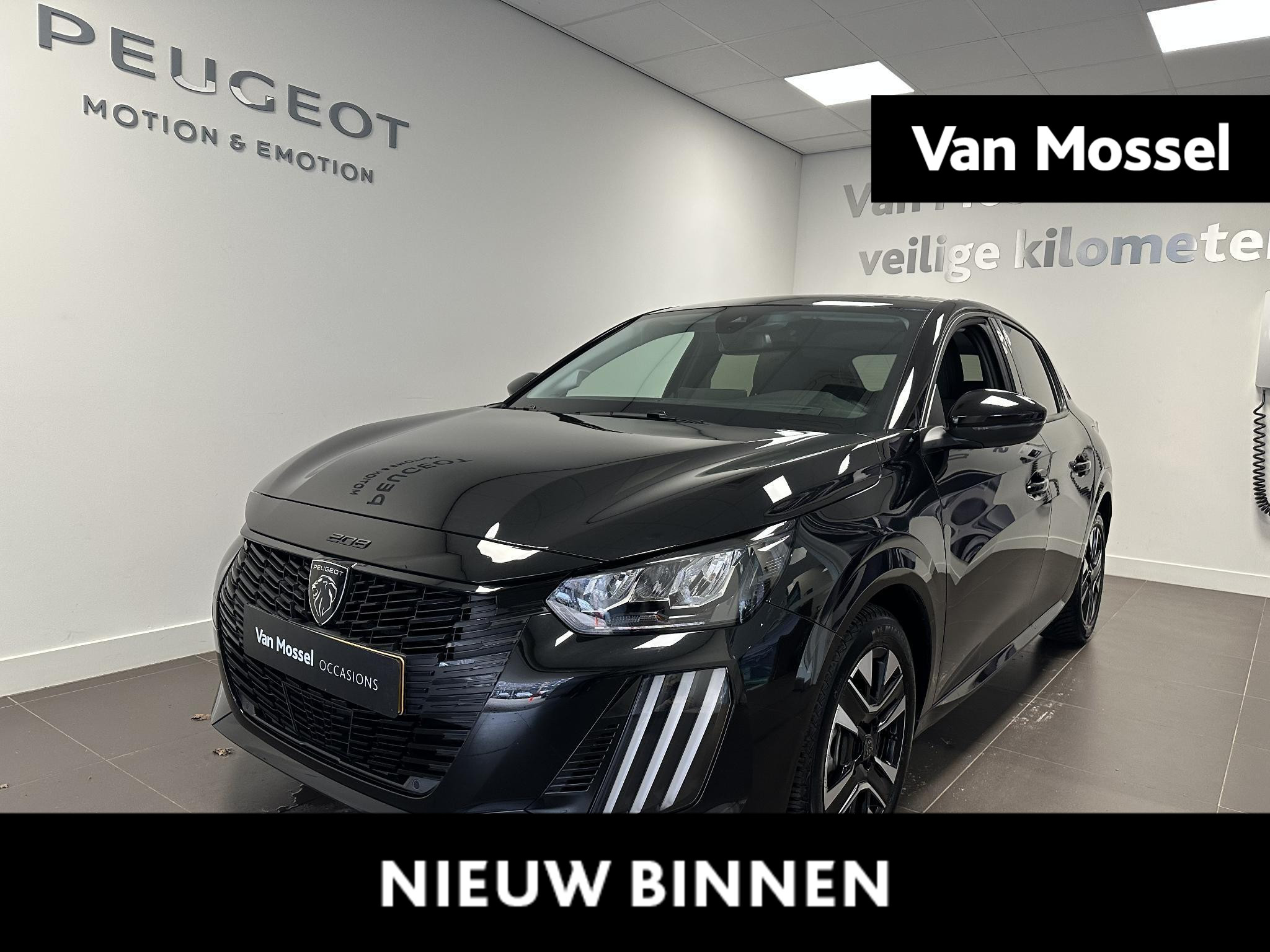 Peugeot 208 1.2 Hybrid 110 e-DCS6 Allure | Navigatie | Camera voor + achter | dodehoekdetectie | DIRECT LEVERBAAR!!! |