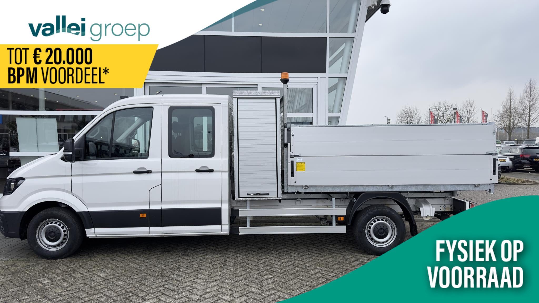 Volkswagen Crafter Bedrijfswagens Comfortline Dubbele cabine L4 2.0 TDI 177 pk Kipper | Automaat | Navigatie | Cruisecontrol | Multifunctioneel stuurwiel | Trekhaak |