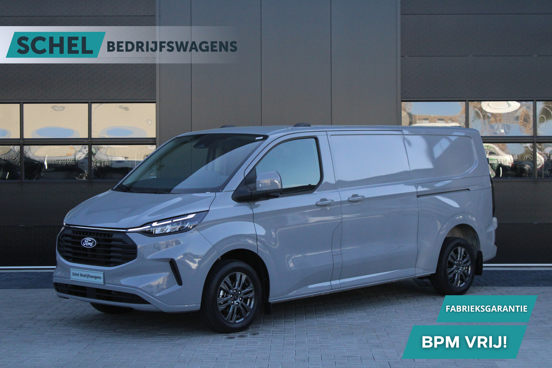 Ford Transit Custom 320 2.0 TDCI L2H1 Limited 170 pk - DC Voorbereiding - 2x Schuifdeur - Elektrisch wegklapbare trekhaak - Carplay - 360 Camera