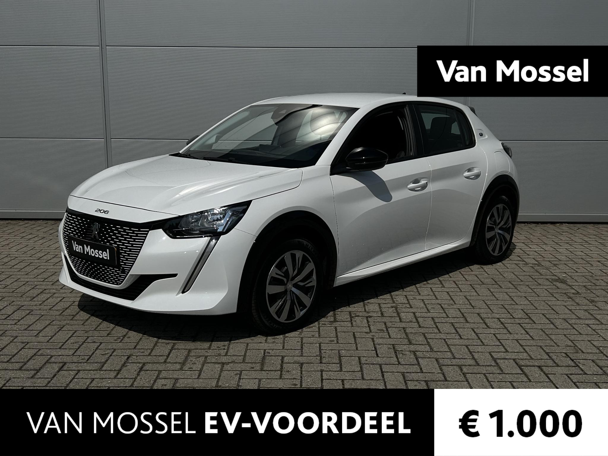 Peugeot e-208 EV Active Pack 50 kWh | Navigatie | Cruise Control | Stoelverwarming | Apple Carplay/Android Auto | 3 fase | Parkeersensoren