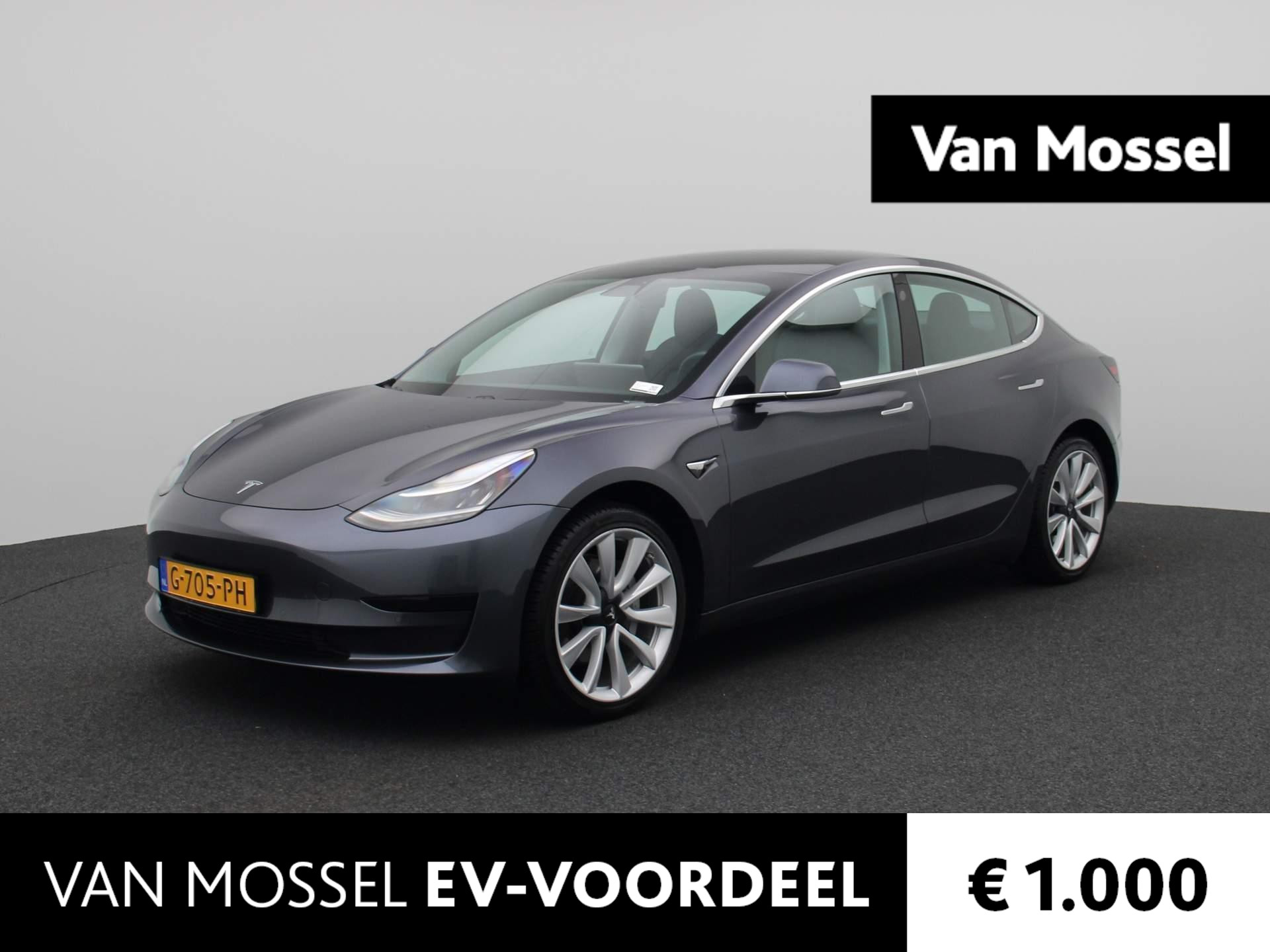 Tesla Model 3 RWD | BUITENKANSJE | Navi | Leder | Panorama Dak | Camera | Audio Premium | Keyless Go+Entry | 19''Inch Lichtmetalen Velgen | 12 Maand BOVAG Garantie! |