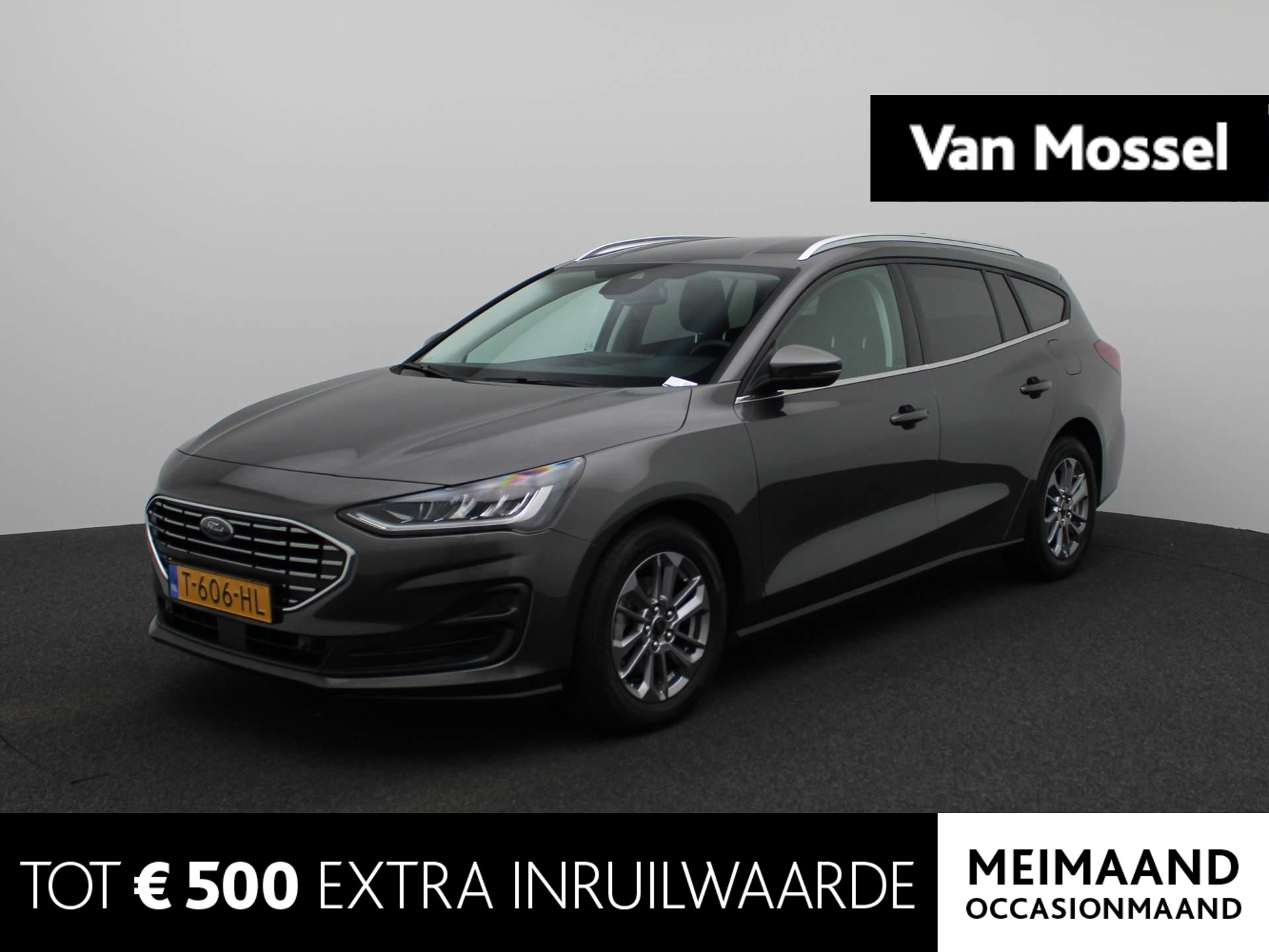 Ford Focus Wagon 1.0 EcoBoost Hybrid Titanium | Navigatie | Parkeersensoren voor - achter | Licht Metalenvelgen |
