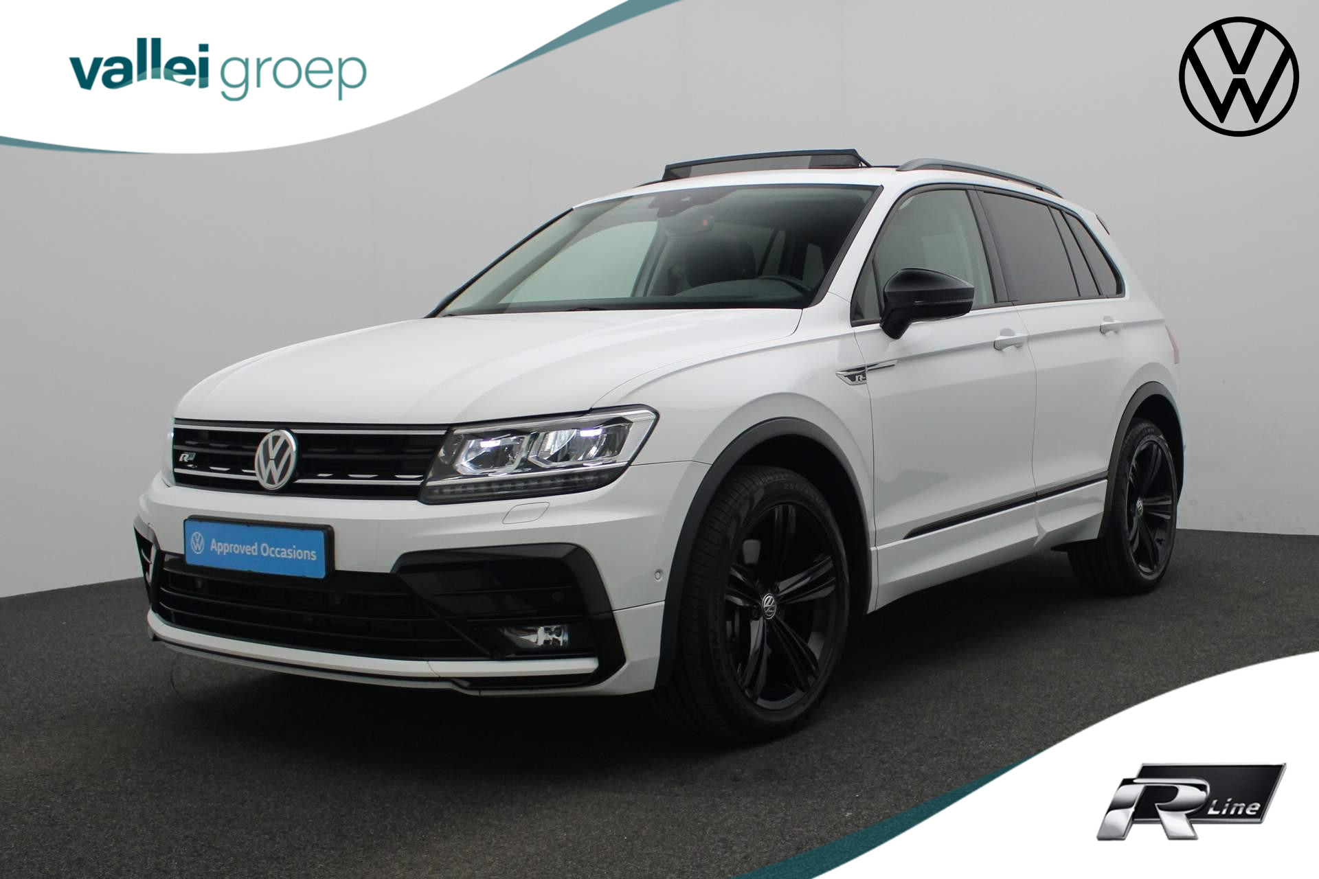 Volkswagen Tiguan 2.0 TSI 190PK DSG 4Motion Highline Business R / R-Line | Pano | Trekhaak | Stoelverwarming | Camera | Navi | ACC | Alcantara | Virtual Cockpit