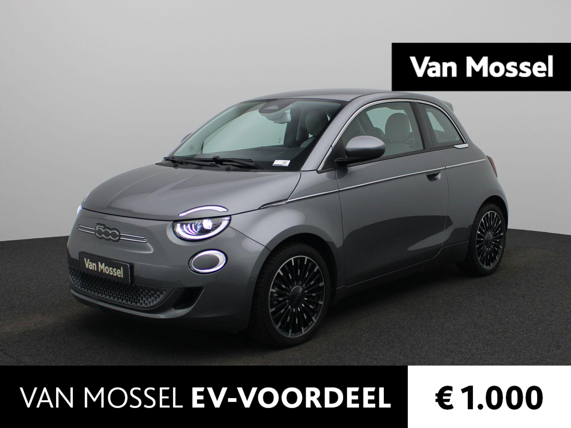 Fiat 500 La Prima 42 kWh | Automaat  | Navigatie | Virtual cockpit | Verwarmde Stoelen | Climate Control | Parkeersensoren | Keyless Entry & Start | Lichtmetalen Velgen | Camera |