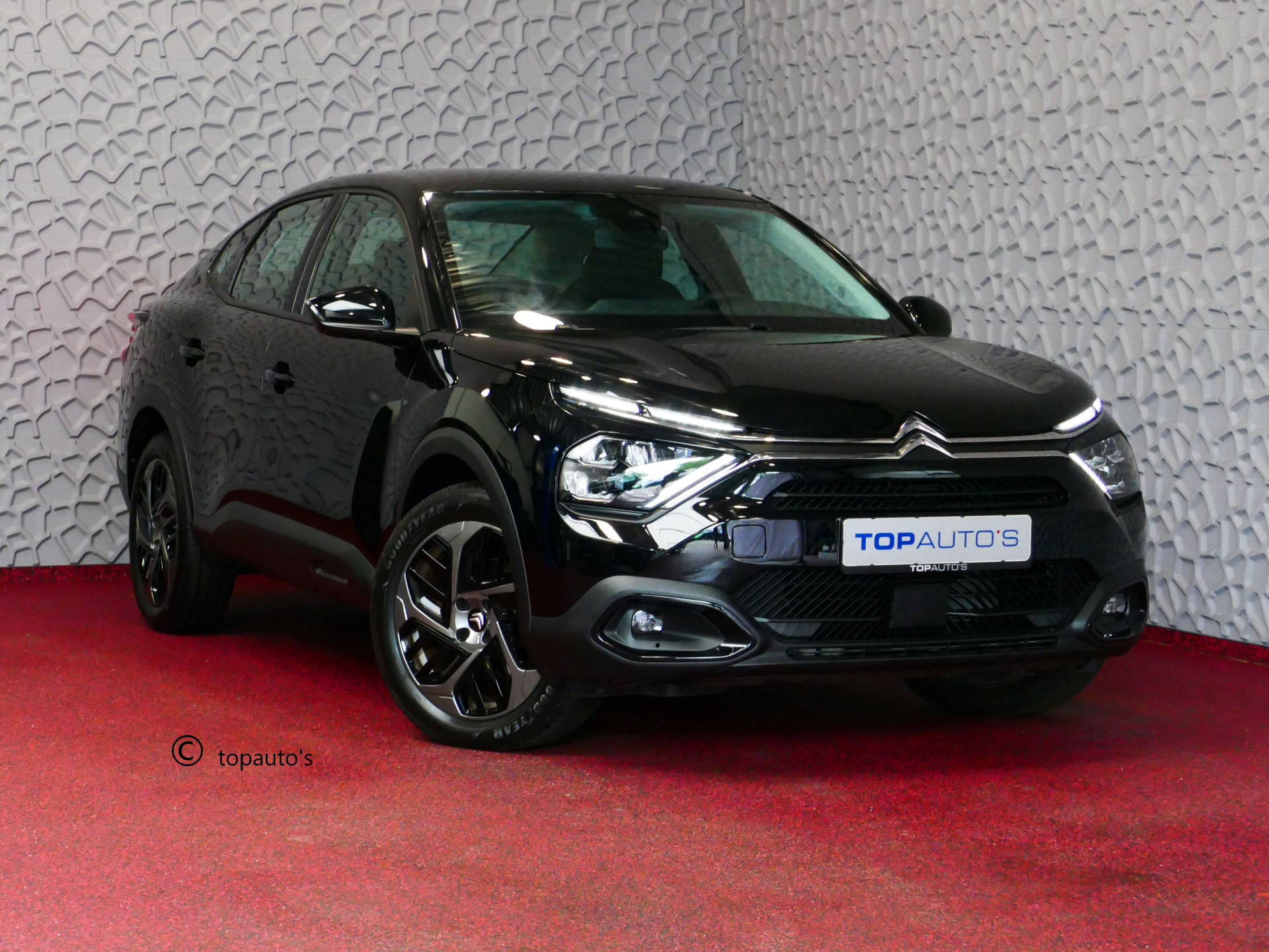Citroën C4 X 130PK SPORT NAVI CAMERA STOELVERW. 18''LMV LED ECC PDC VIR.COCKPIT