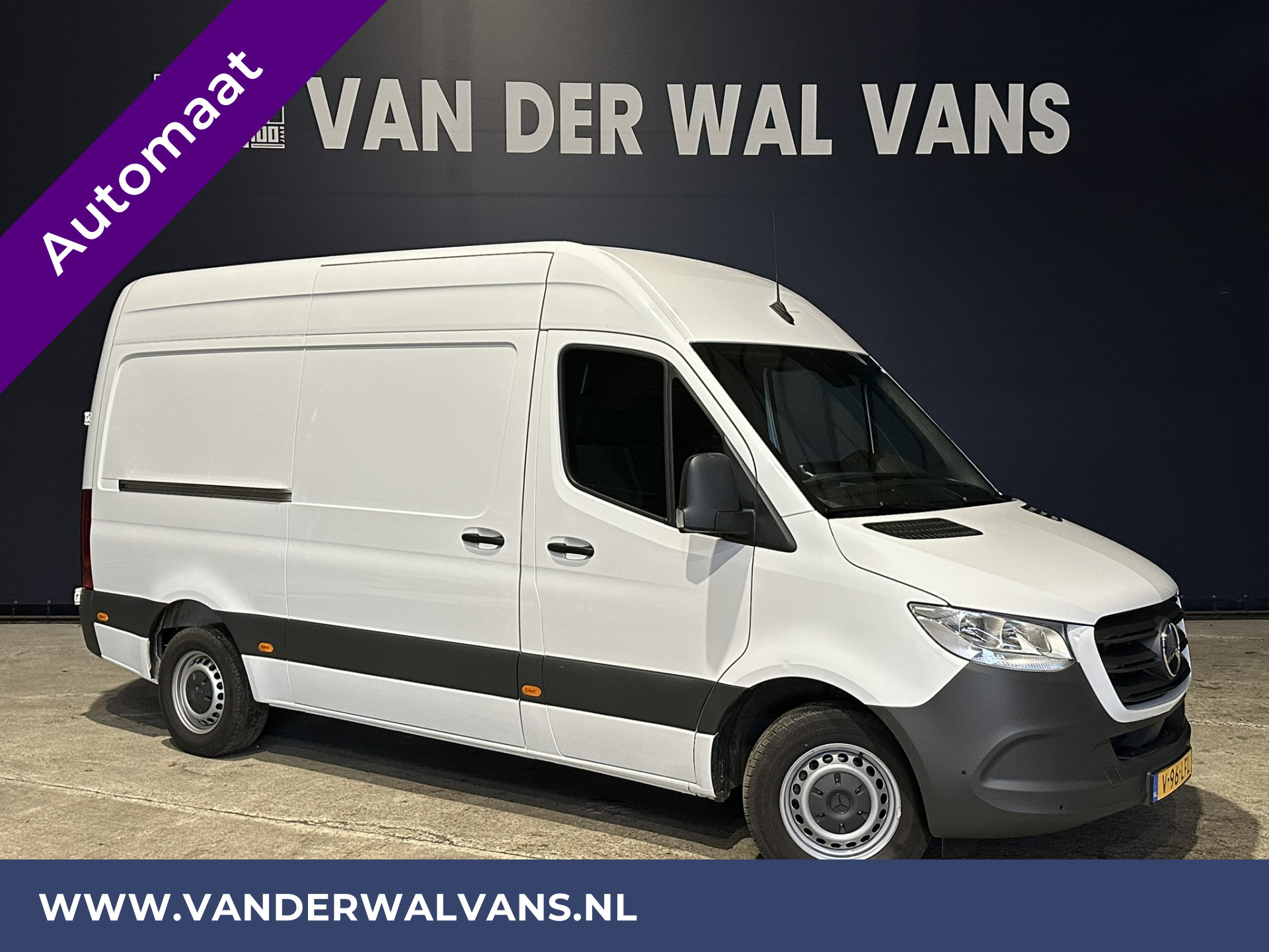 Mercedes-Benz Sprinter 317 CDI 170pk 9G-Tronic Automaat L2H2 Fabrieksgarantie Euro6 Airco | Camera | Navigatie Cruisecontrol, Stoelverwarming, Parkeersensoren, Bijrijdersbank
