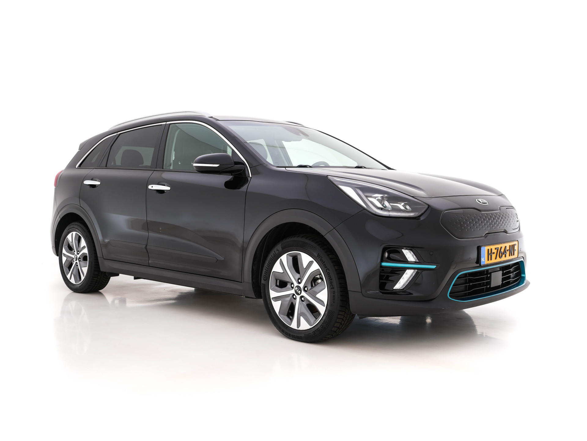 Kia e-Niro ExecutiveLine 64 kWh (INCL-BTW) Aut. *FULL-LEATHER | JBL-AUDIO | FULL-LED | NAVI-FULLMAP | DAB | ADAPTIVE-CRUISE | CAMERA | MEMORY-PACK | LANE-ASSIST | KEYLESS | DIGI-COCKPIT | TOWBAR | CCS-FASTLOADER | 17"ALU*