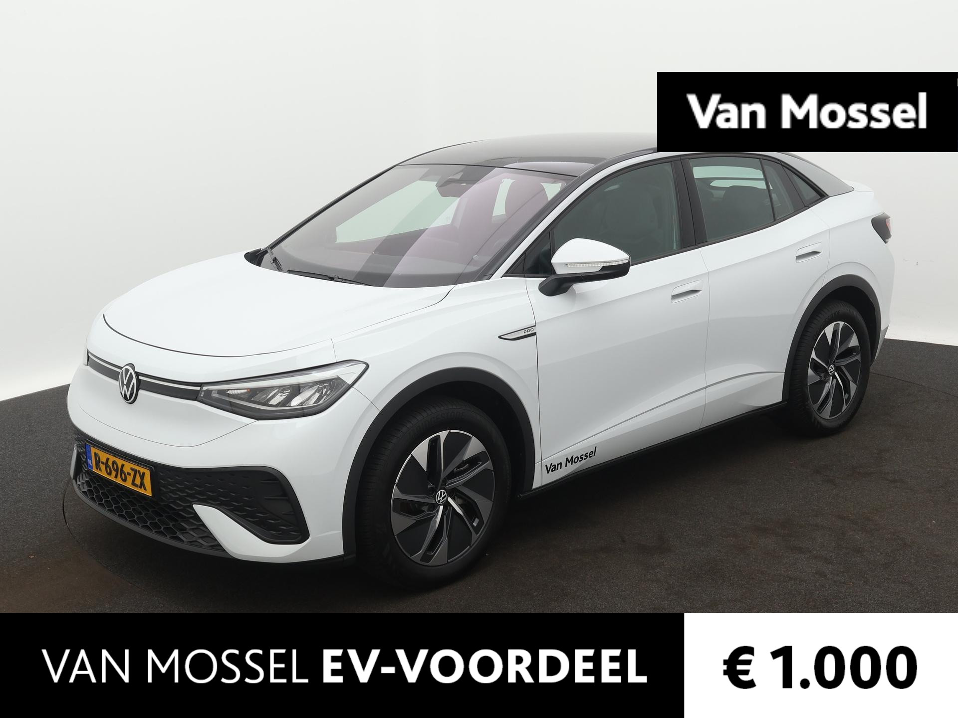 Volkswagen ID.5 Pro 77 kWh Navigatie | Adaptieve cruise Control | Apple Carplay | verwarmde voorstoelen | Verwarmd Stuurwiel | Airco