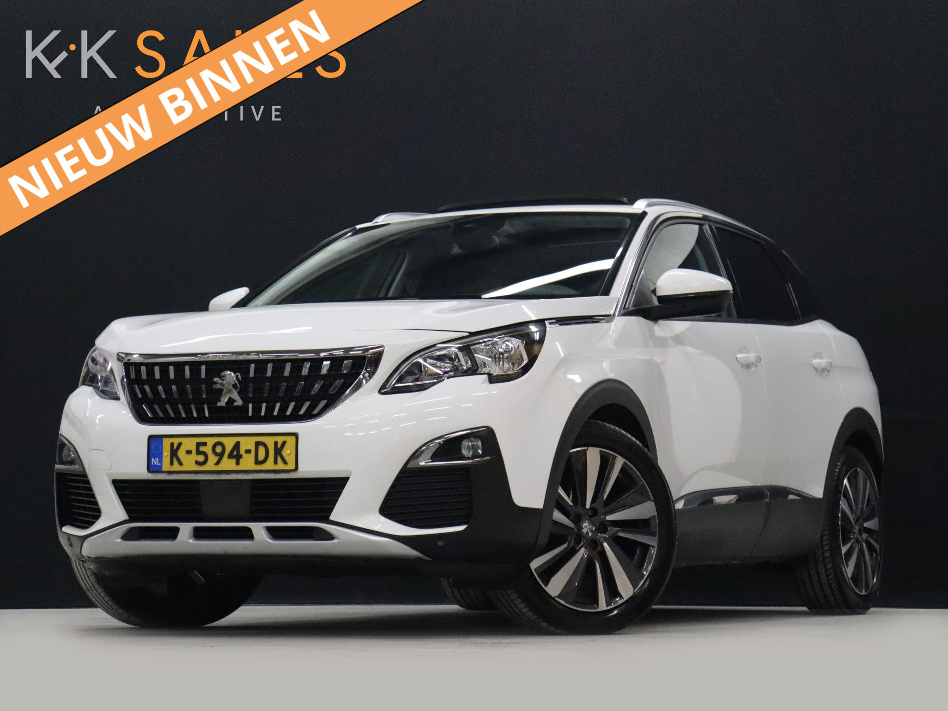 Peugeot 3008 1.2 PureTech Blue Lease Premium Avantage [TREKHAAK, SCHUIFDAK, APPLE CARPLAY, ANDROID AUTO, CAMERA, ELEK. KOFFERKLEP, NIEUWSTAAT]