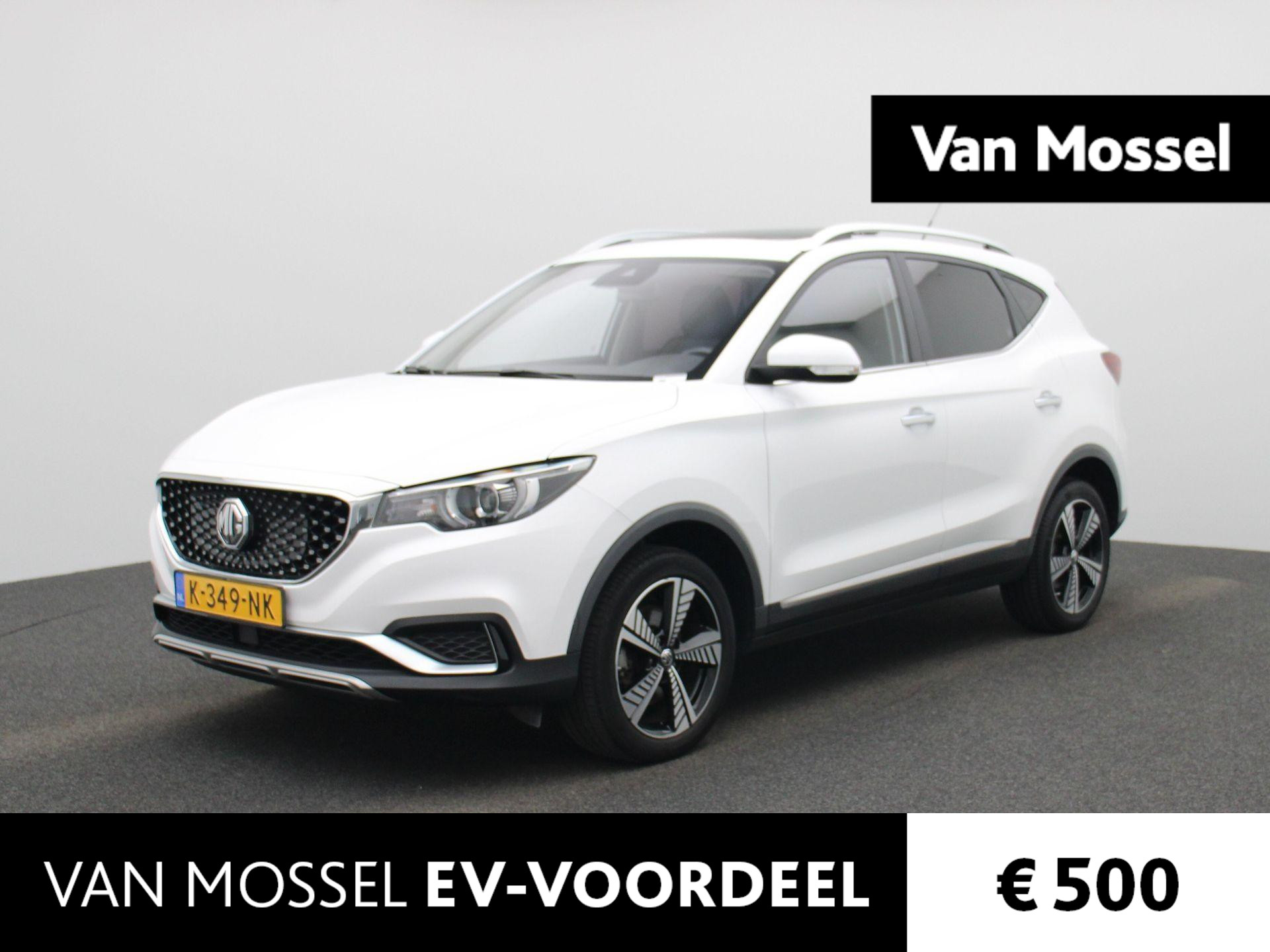 MG ZS-EV Luxury 45 kWh | PANORAMADAK | LEDER | ACHTERUITRIJCAMERA | PARKEERSENSOREN | ADAPTIVE CRUISE CONTROL | LANE ASSIST | STOELVERWARMING |