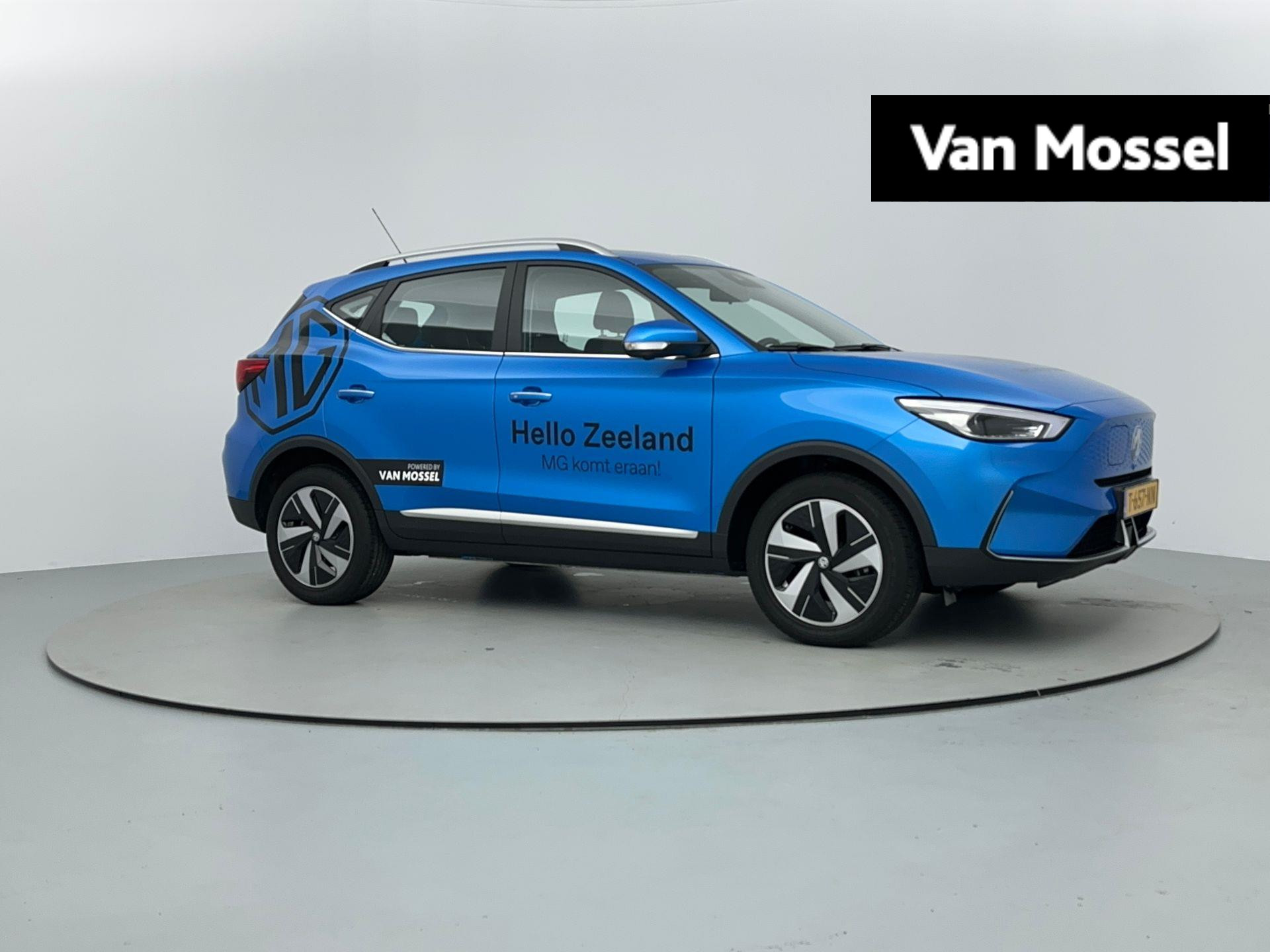 MG ZS-EV Standard Range Luxury 50 kWh DEMO DEAL! | Panoramadak | Navigatie | Apple Carplay | Stoelverwarming
