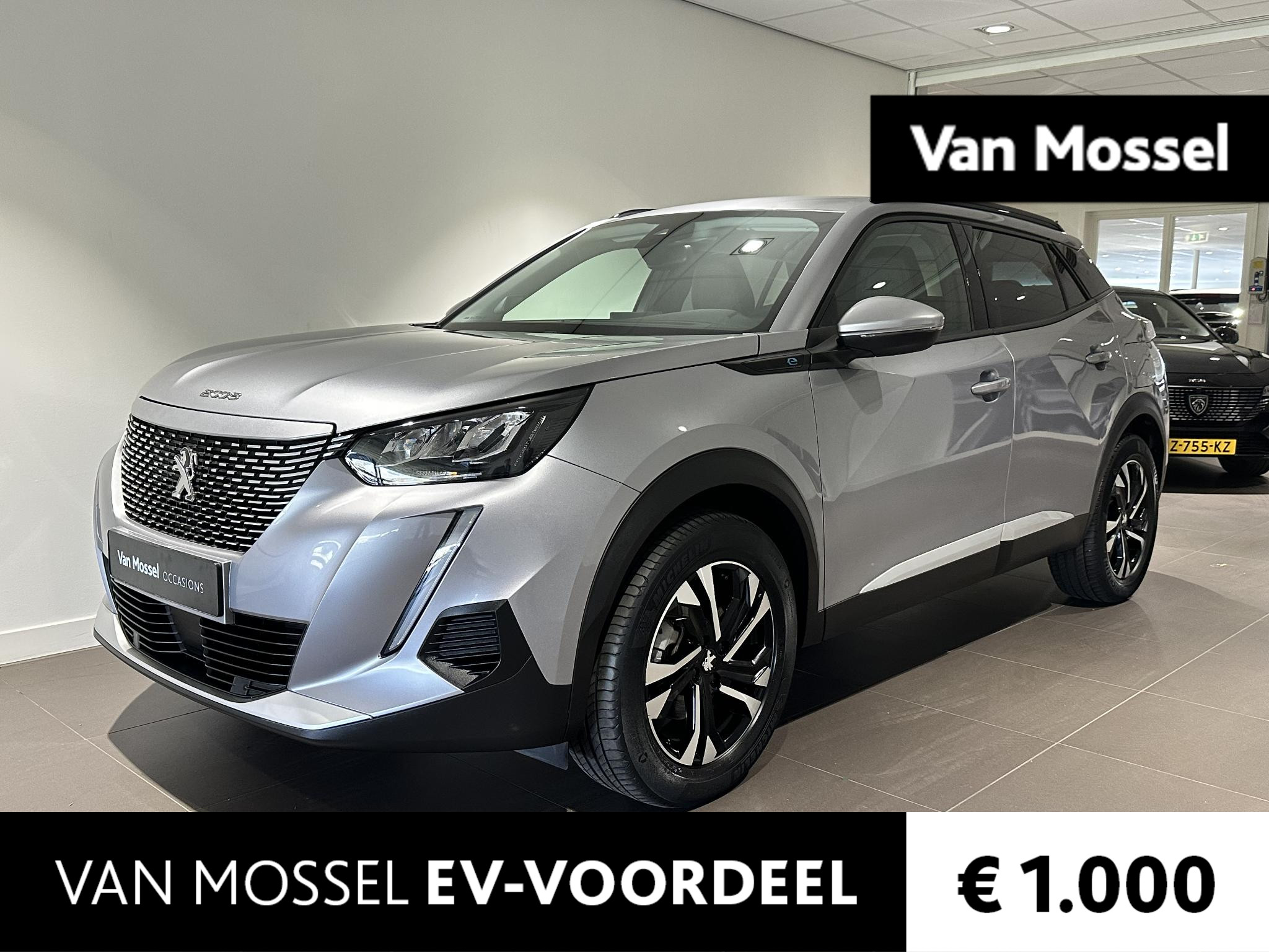 Peugeot e-2008 EV Allure 50 kWh | Navigatie | Climate control | 17" Lichtmetalen velgen | Apple Carplay/Android Auto